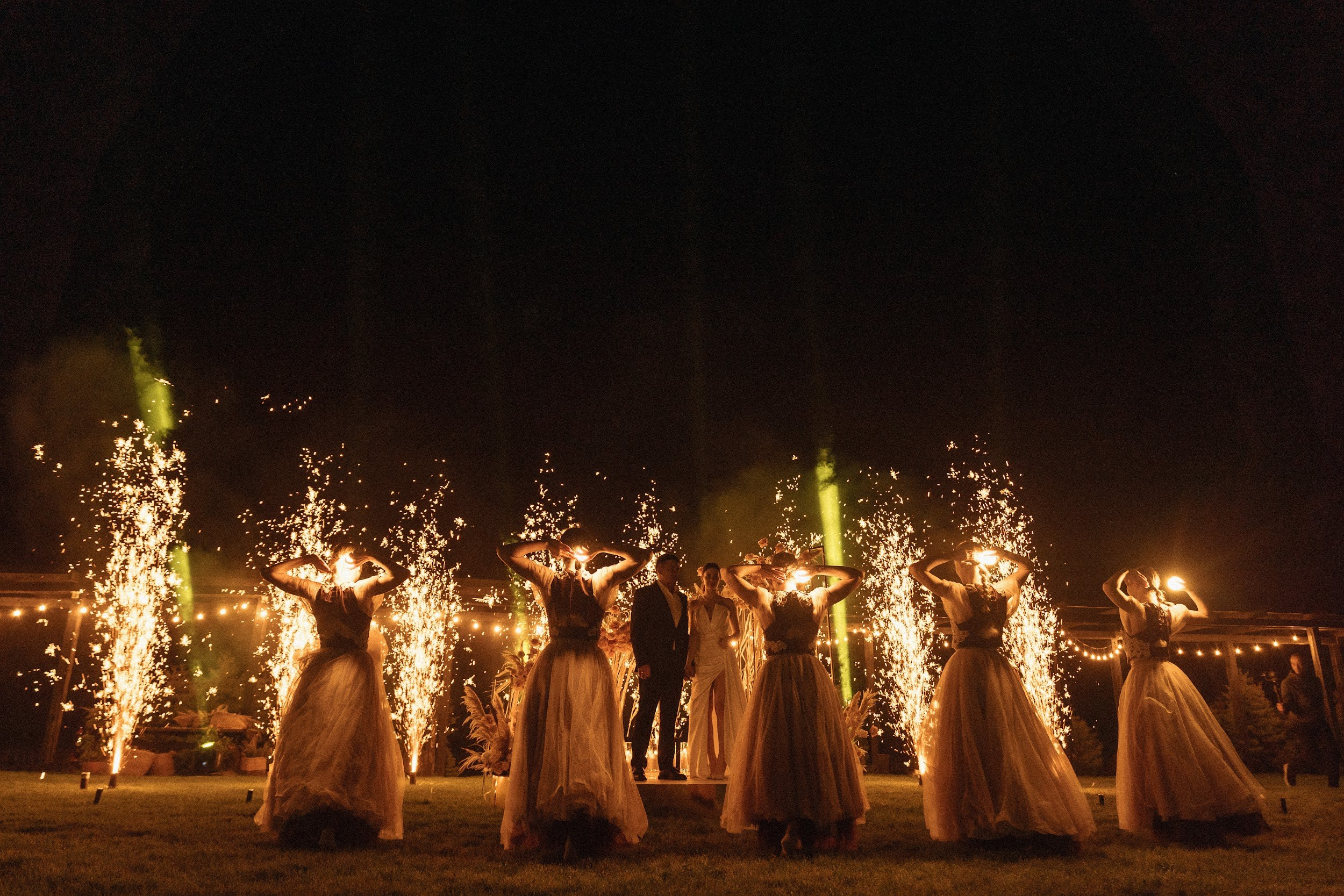 Красивое завершение торжества