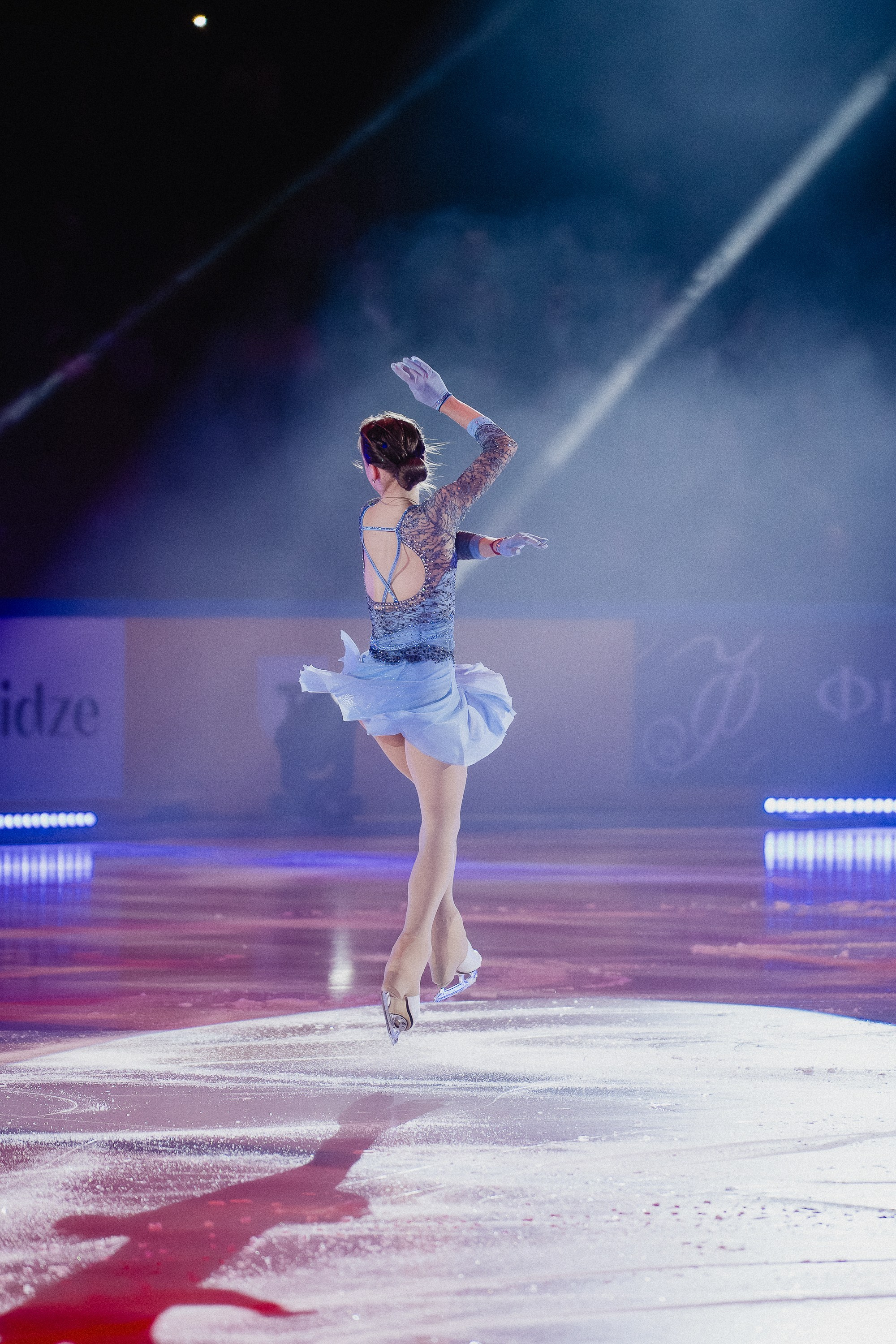 Шоу Этери Тутберидзе в Новосибирске. Воробьева Ксения — Спортивный и танцевальный фотограф Новосибирск