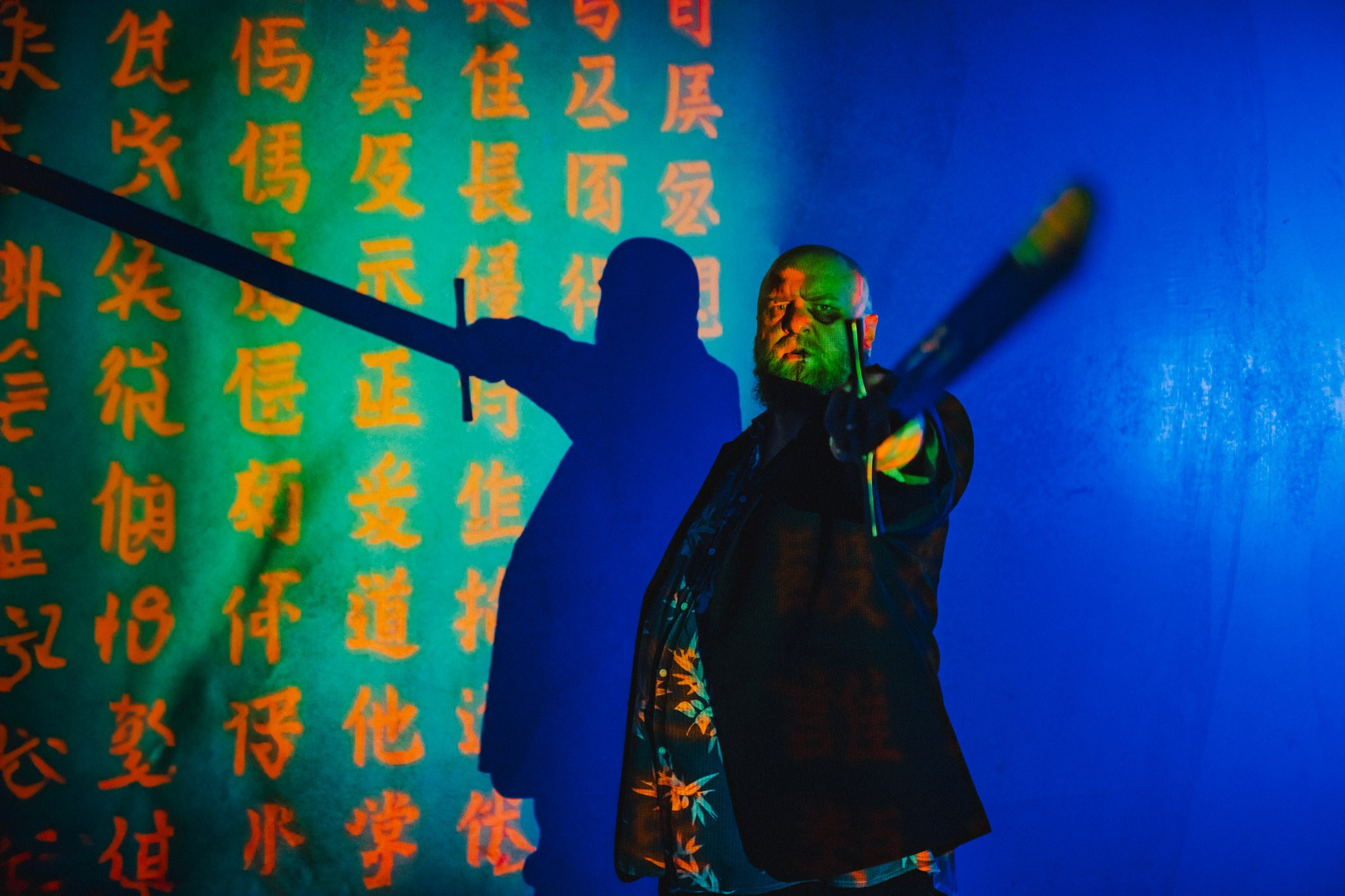 Works. Фотограф с цветным светом и оператор в Москве | Лиля Кичигина