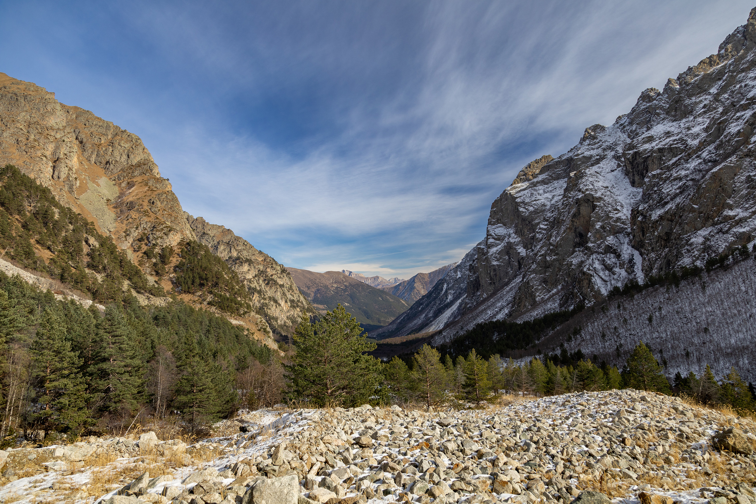 Горы Цейского ущелья Северная Осетия-Алания