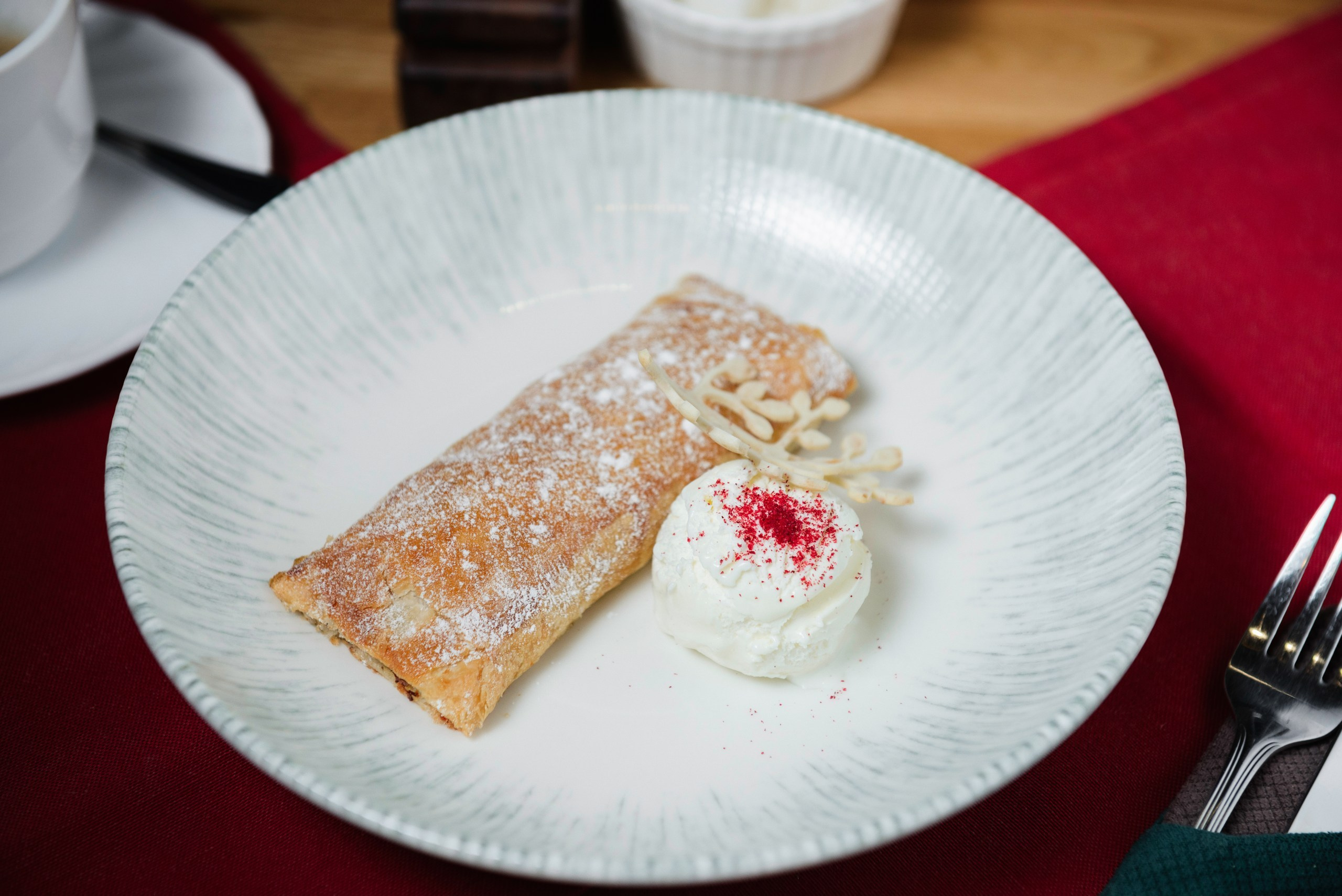 Фотосъемка еды в кафе в Петропавловске-Камчатском. Профессиональная фотография блюд для меню ресторанов и кафе. Яркие и аппетитные снимки еды на Камчатке.