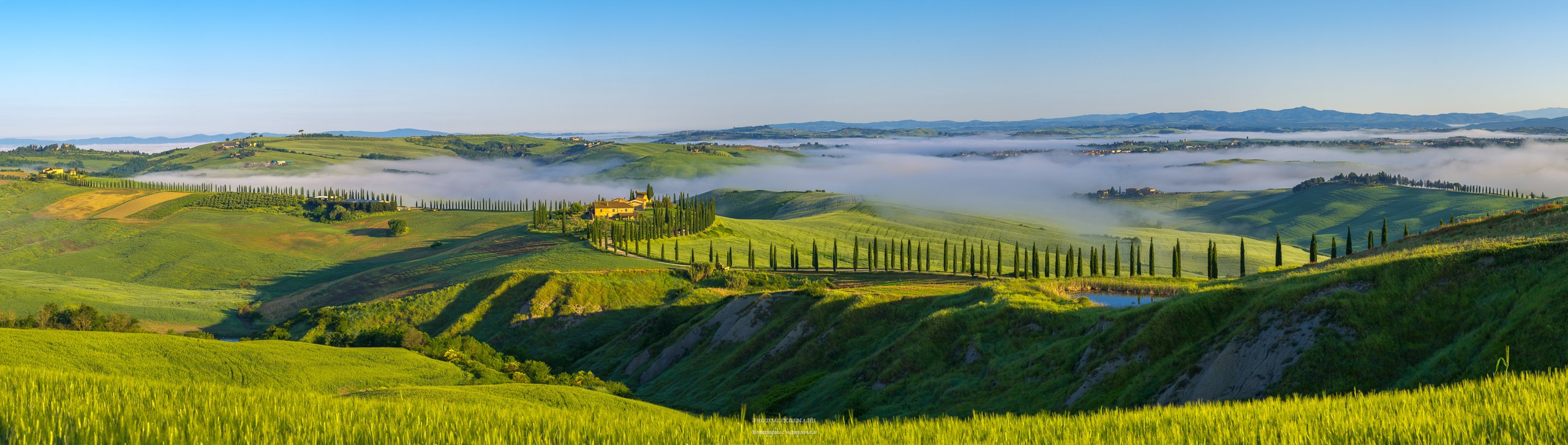 Долина Крете Сенези (Crete Senesi). Авторские стильные фотокартины