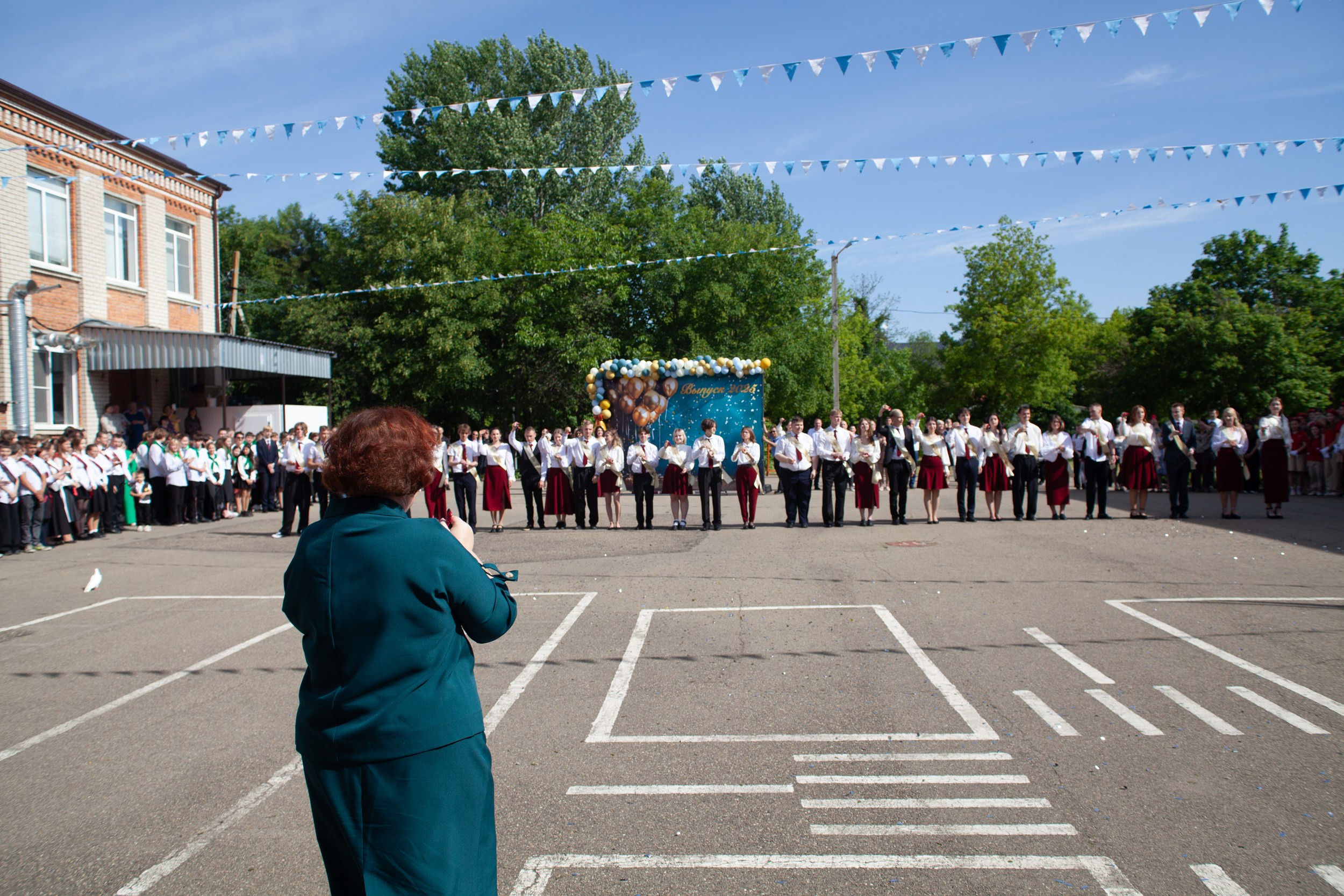 Последний звонок в Десяточке