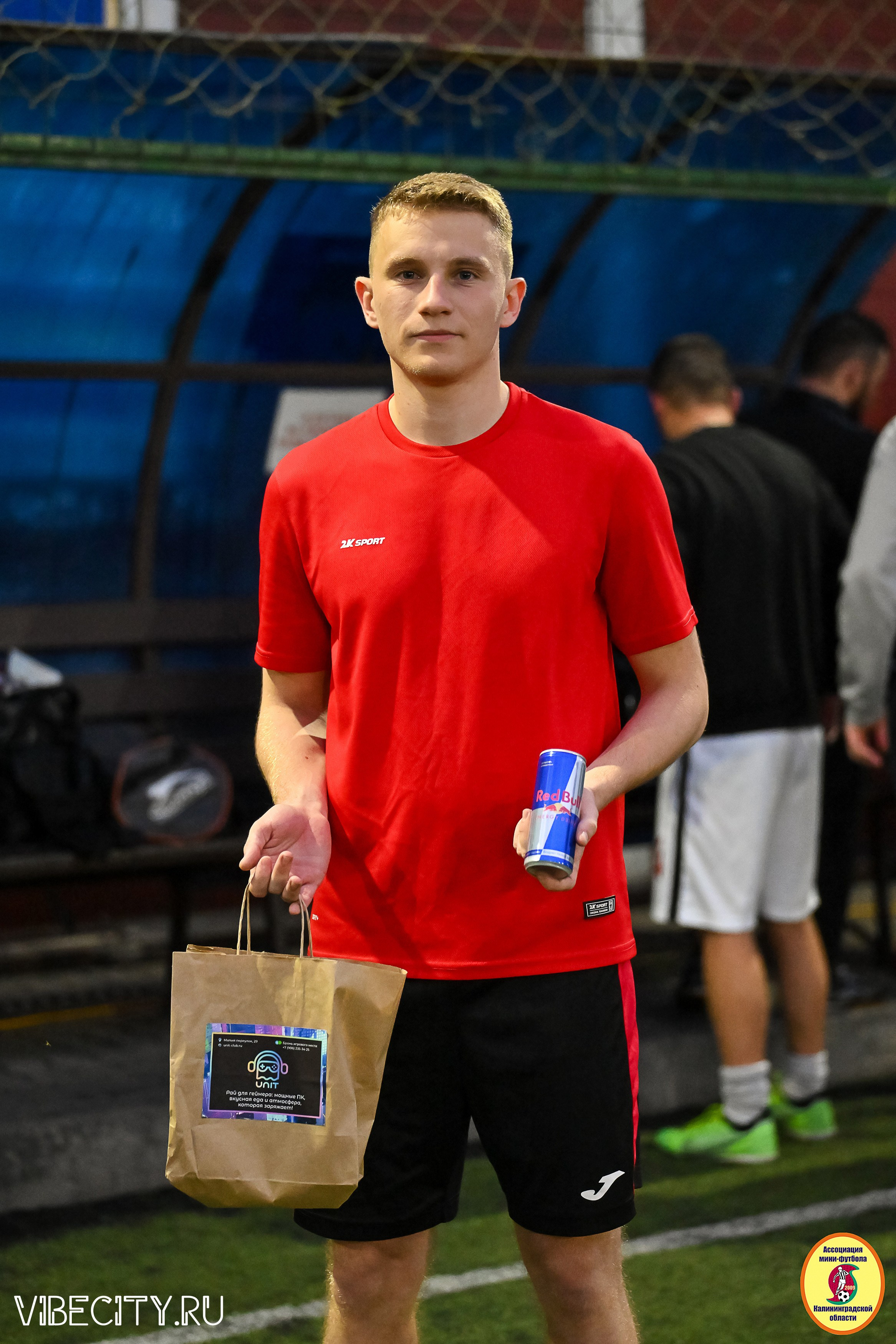 ИГРЫ МИНИ-ФУТБОЛЬНОЙ И КОРПОРАТИВНОЙ ЛИГИ. VIBECITY.RU Вайб Сити Ру Фоторепортажи Фотоотчеты Калининград