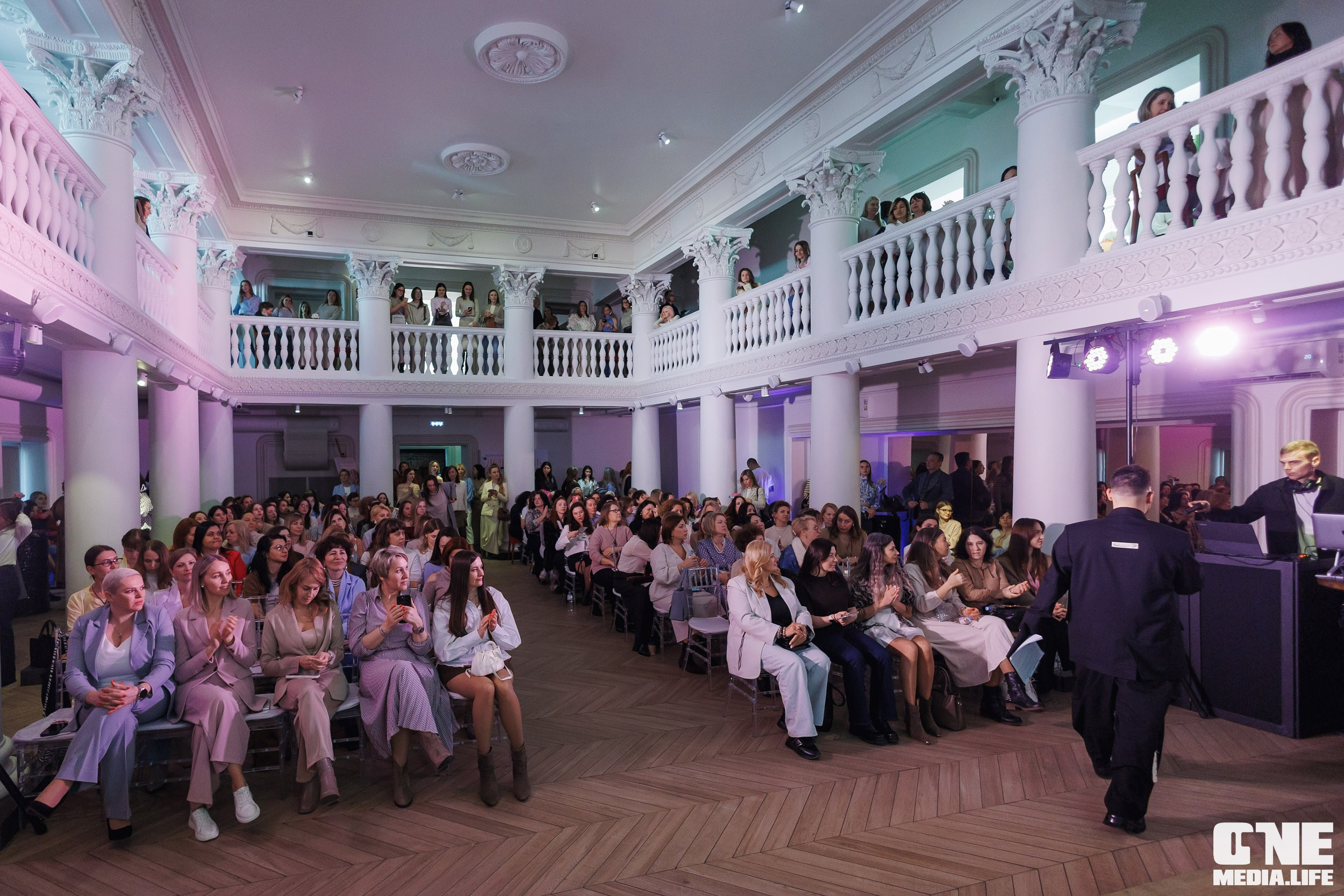 Форум Мой Бизнес — Девичник. One Media Life: фоторепортажи, фотоотчеты с мероприятий и заведений