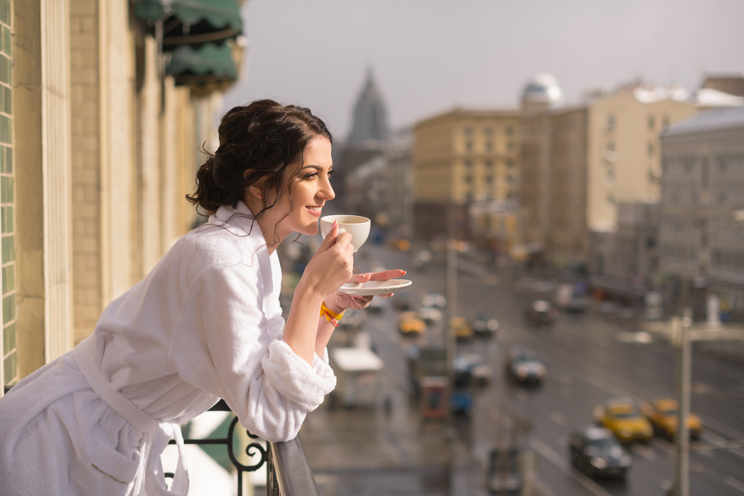 Фотодень в отеле с балконом. 22 и 23 апреля. Женский и семейный фотограф в Москве. Мария Апарина