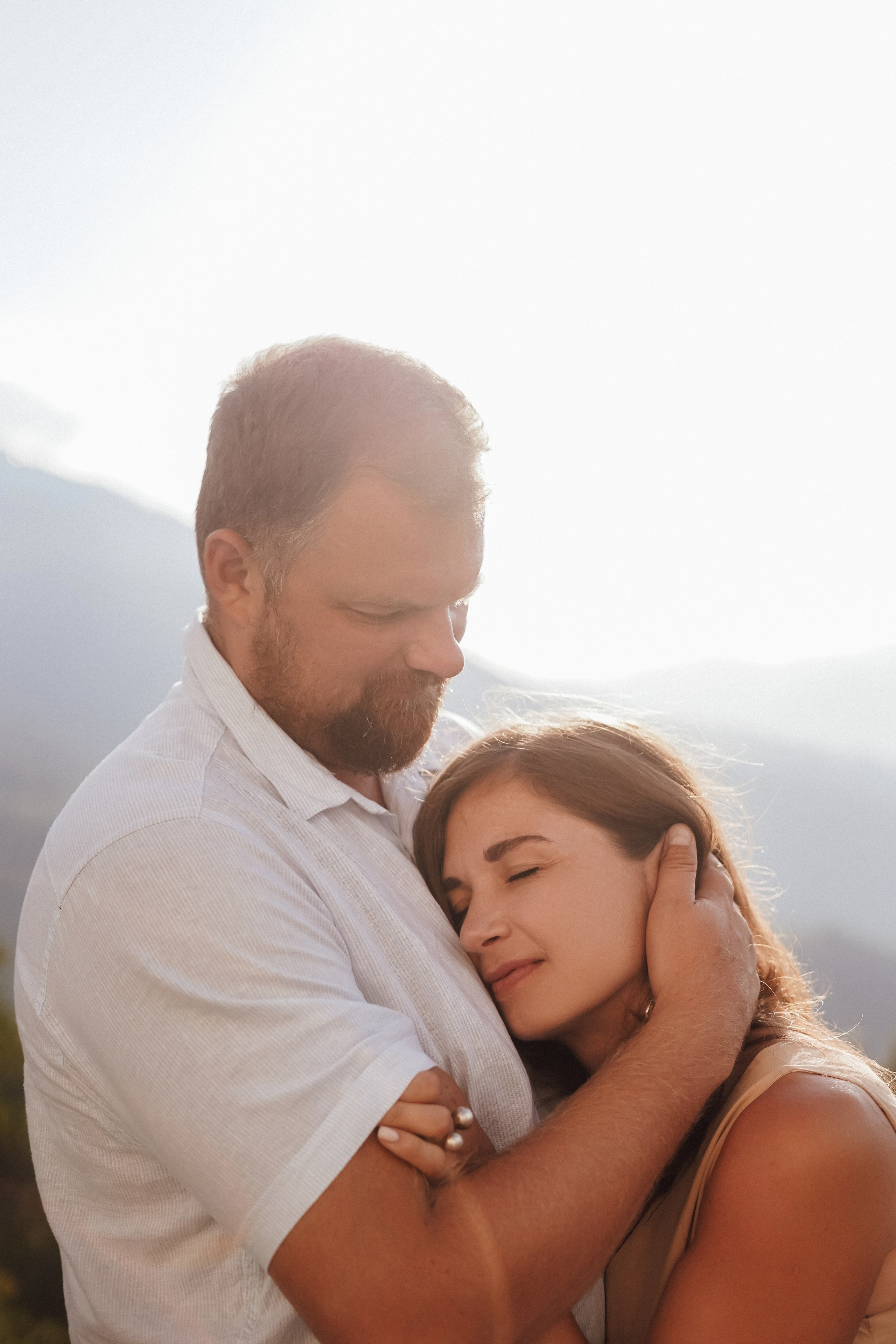 Алексей и Екатерина в горах Красной Поляны. Фотограф в Сочи и Абхазии | Фототуры | September Air