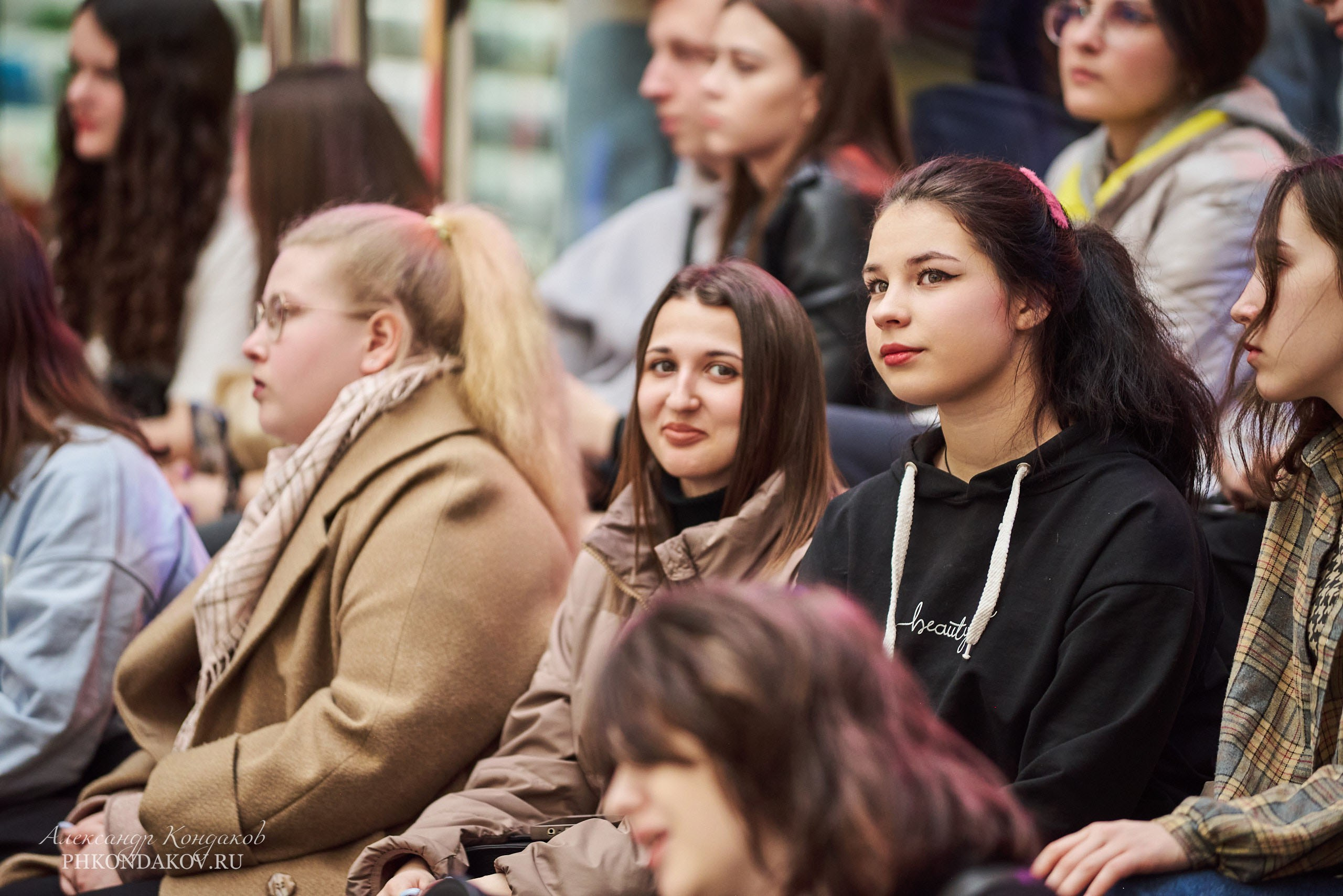 Открытие студенческой весны 2024 в г. Иваново. Фотограф в Иваново: Каталожная съемка одежды и постельного белья, Wildberries