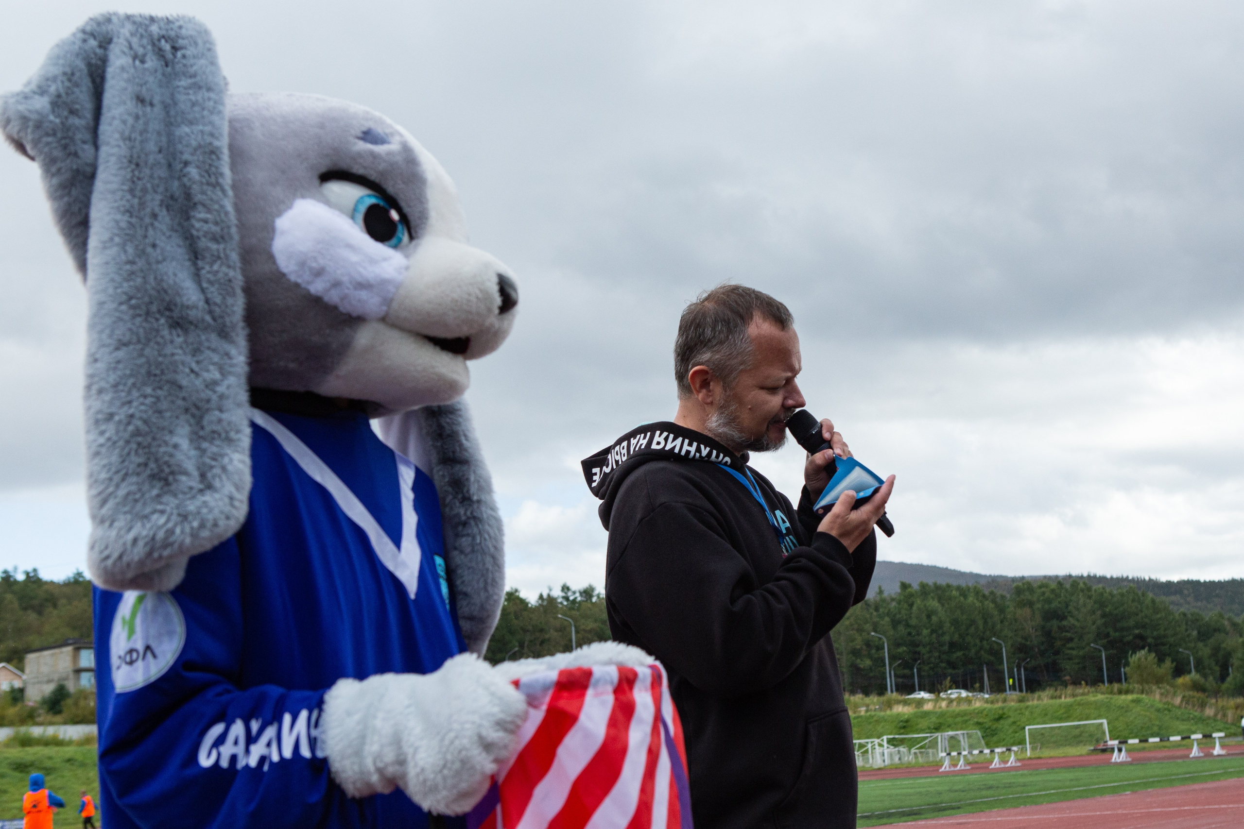 Матч юношеской футбольной лиги между командами СШ «Сахалин» и «СШОР № 1» (Комсомольск-на-Амуре). Кутузов Евгений Фотограф в Южно-Сахалинске