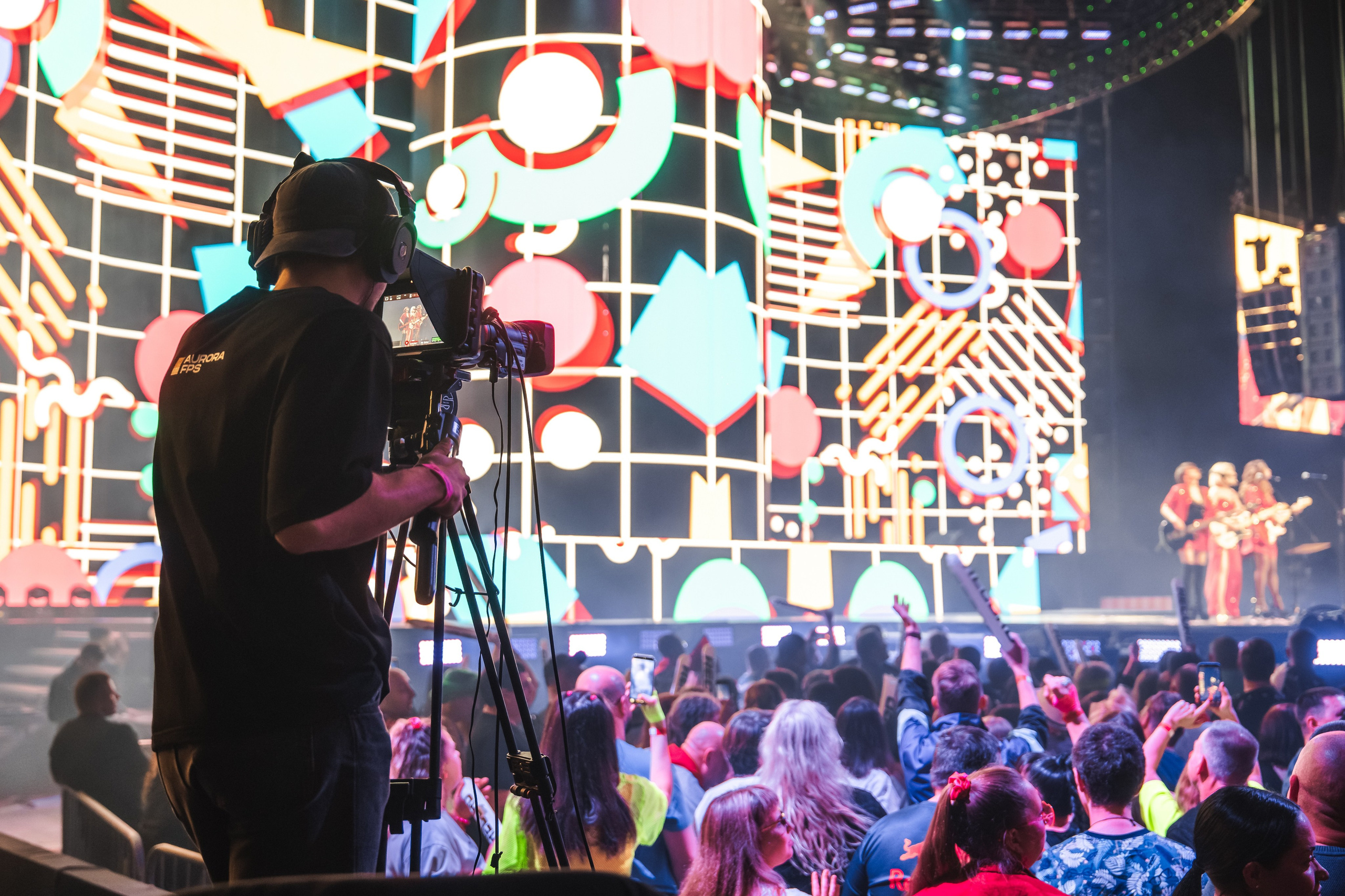 Superdiskoteka 90. Svyatoslav Bunkov | photographer