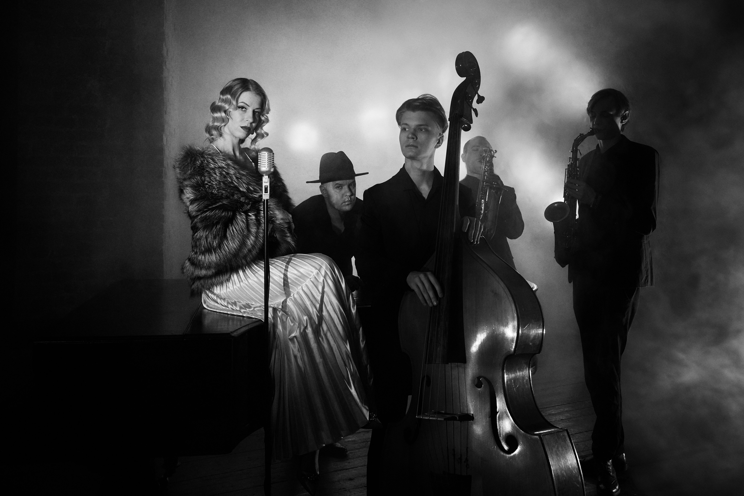 Съемка в стиле нуар для джазовой группы. Портретный фотограф в Москве Купцова Юлия