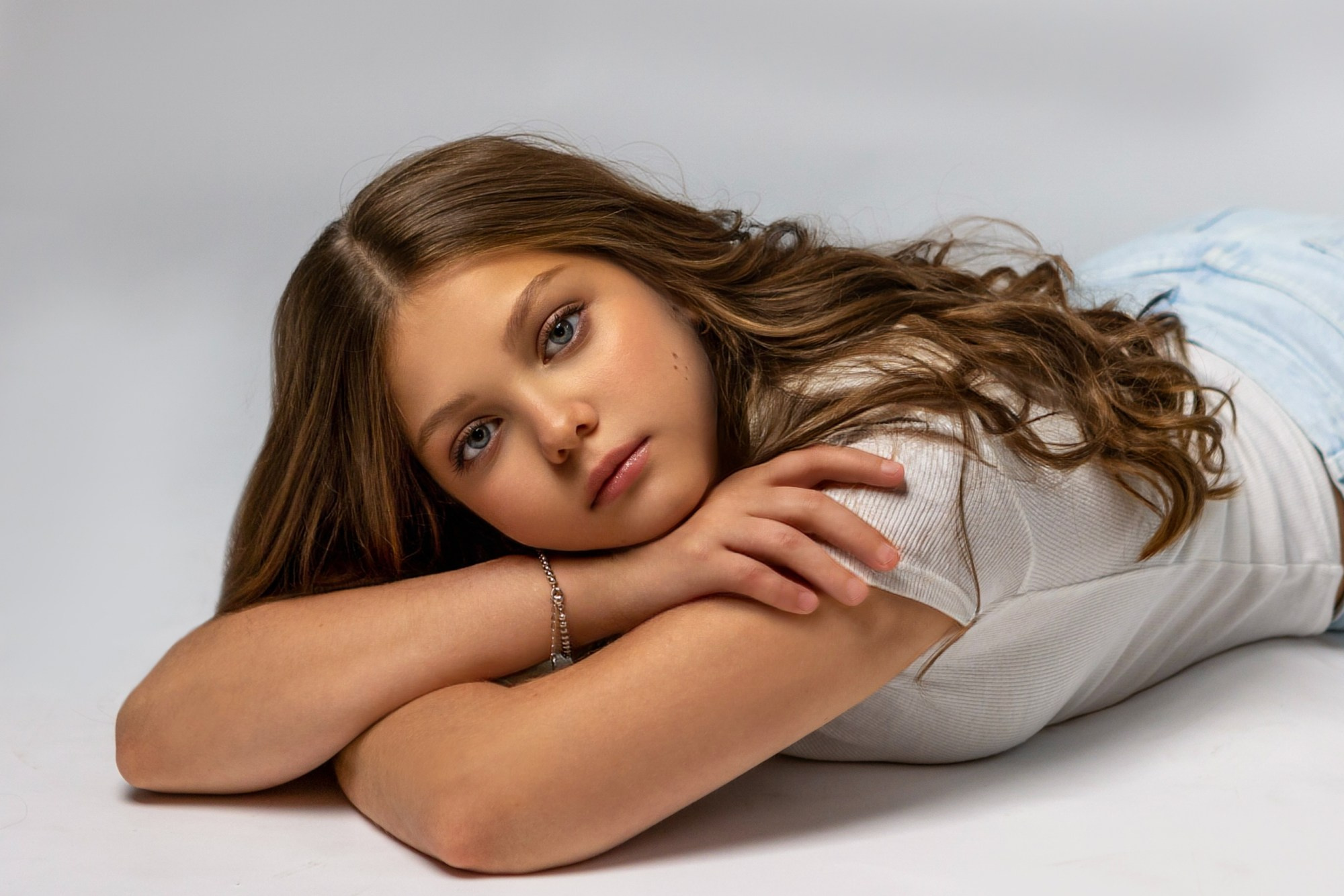 Фотосессия с тортом и шариками. Фотограф в Оренбурге. Профессиональный фотограф