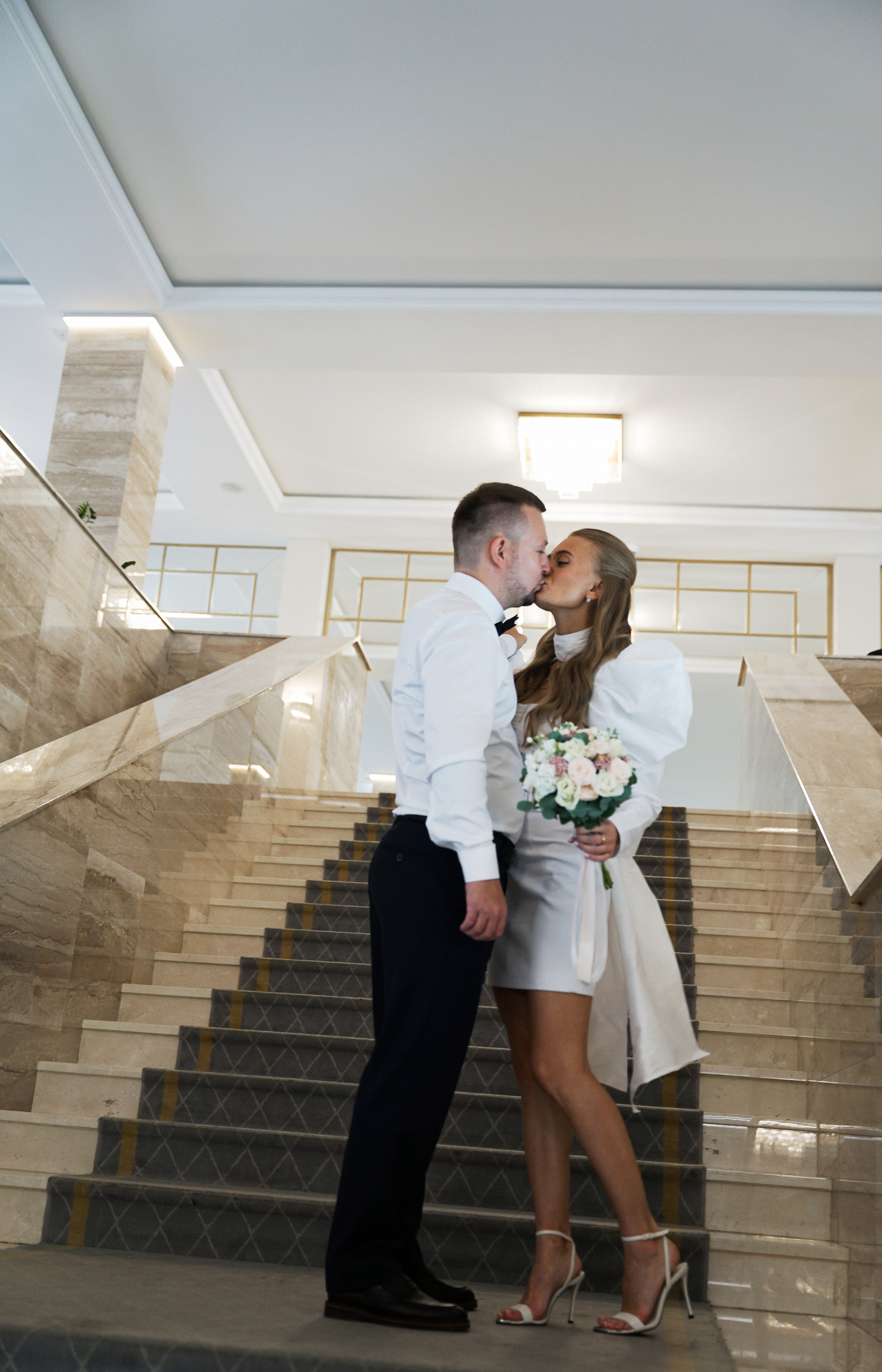 Фотосессия в ЗАГСе. Фотограф в Москве Гончарова Анастасия