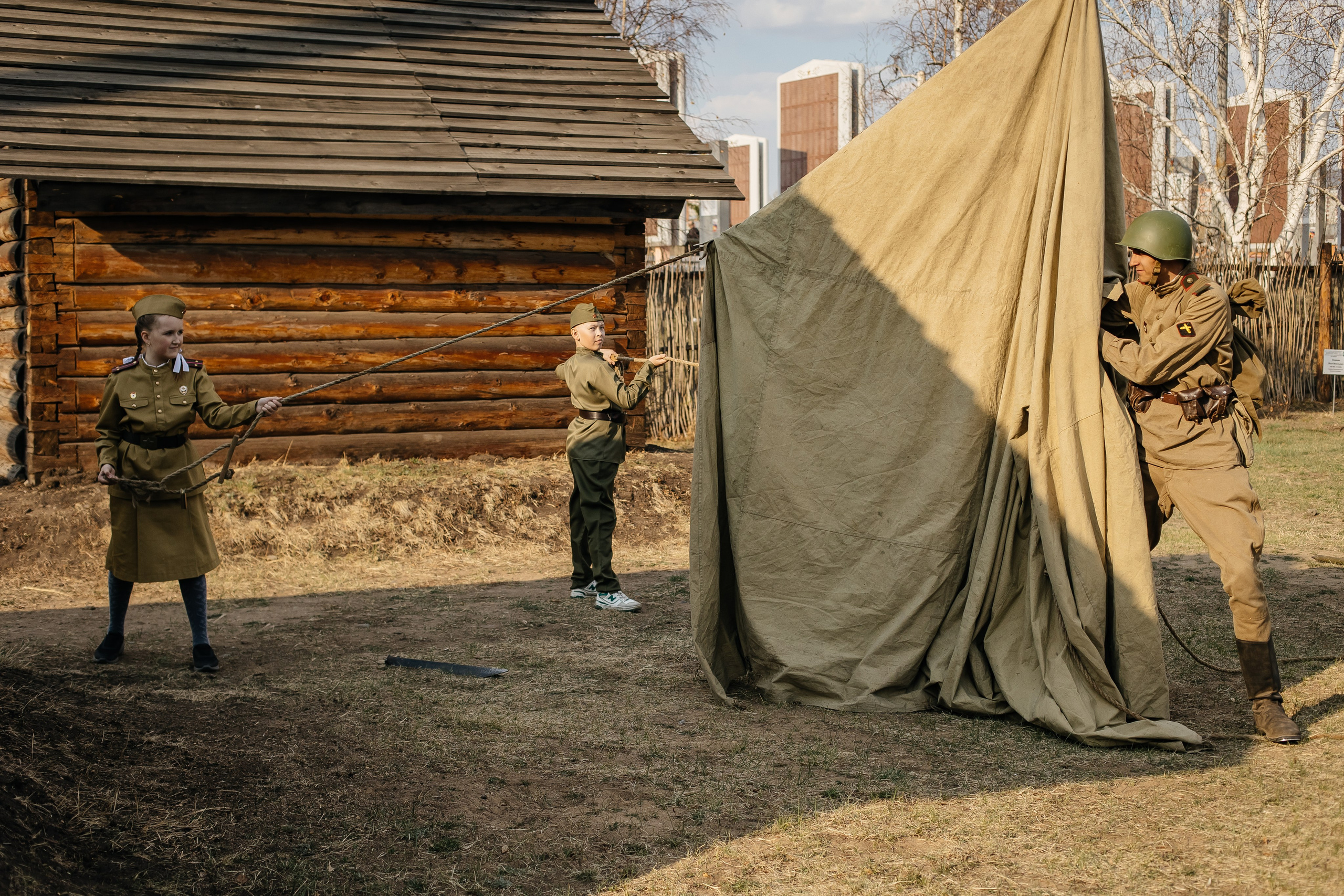 Мемориал «ПАРК ПОБЕДЫ». Фотограф Григорьева Ольга. Портретная, семейная съёмка, Love Stori, видеосъёмка в городе Чита. Выпускные альбомы, фотокниги