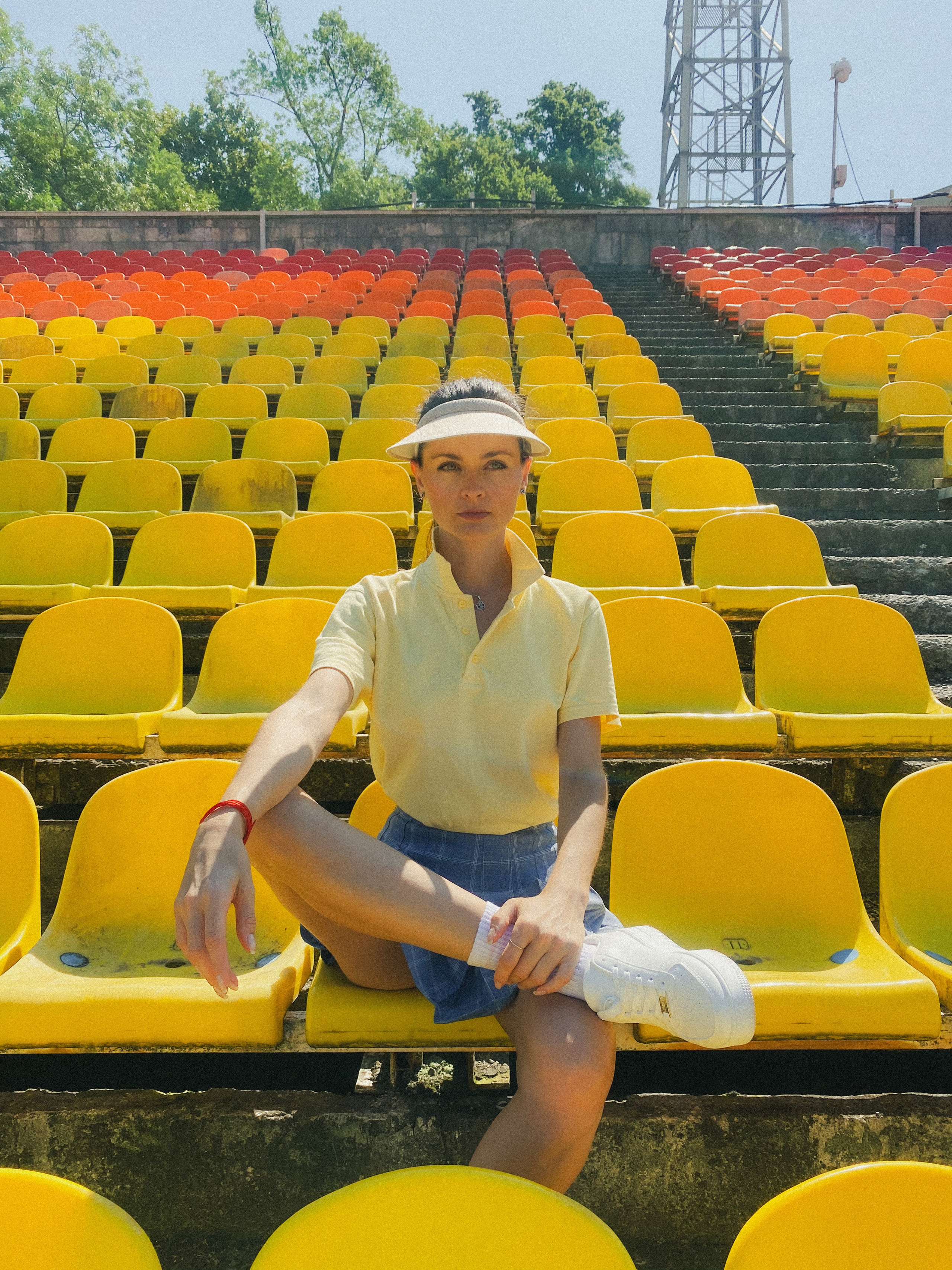 Ретро на сочинском стадионе. Чувственный мобильный фотограф в Казани и Сочи Дьяченко Дарья