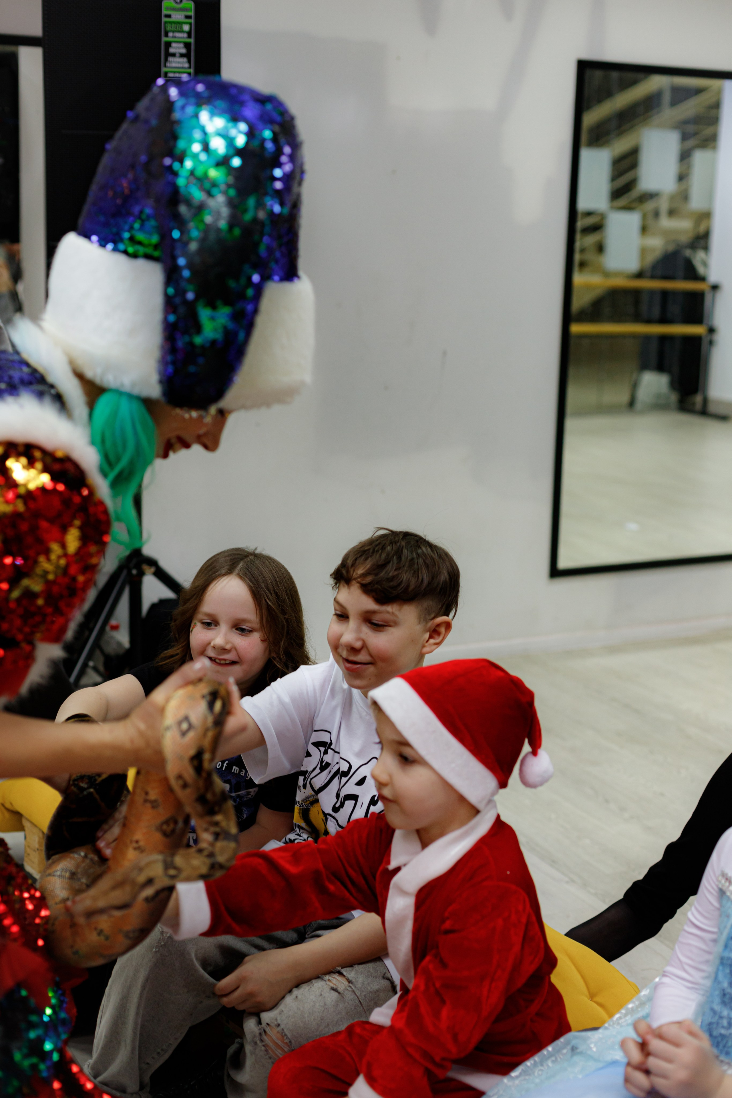 HAPPY NEW YEAR PART/5. Photokarish