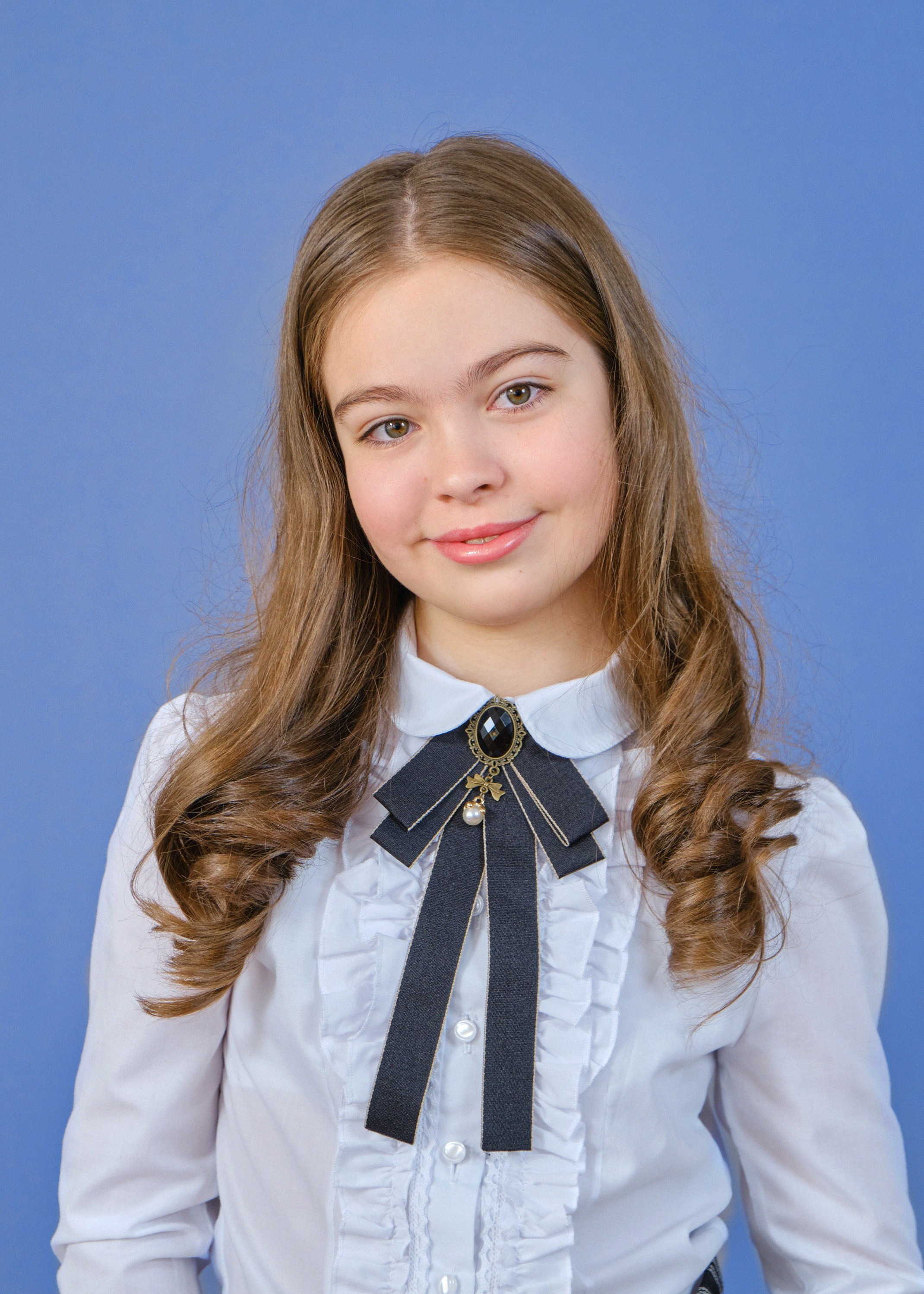 Школьный альбом на выпускной 4 класс. Заказать выпускной альбом 4 класс в Самаре