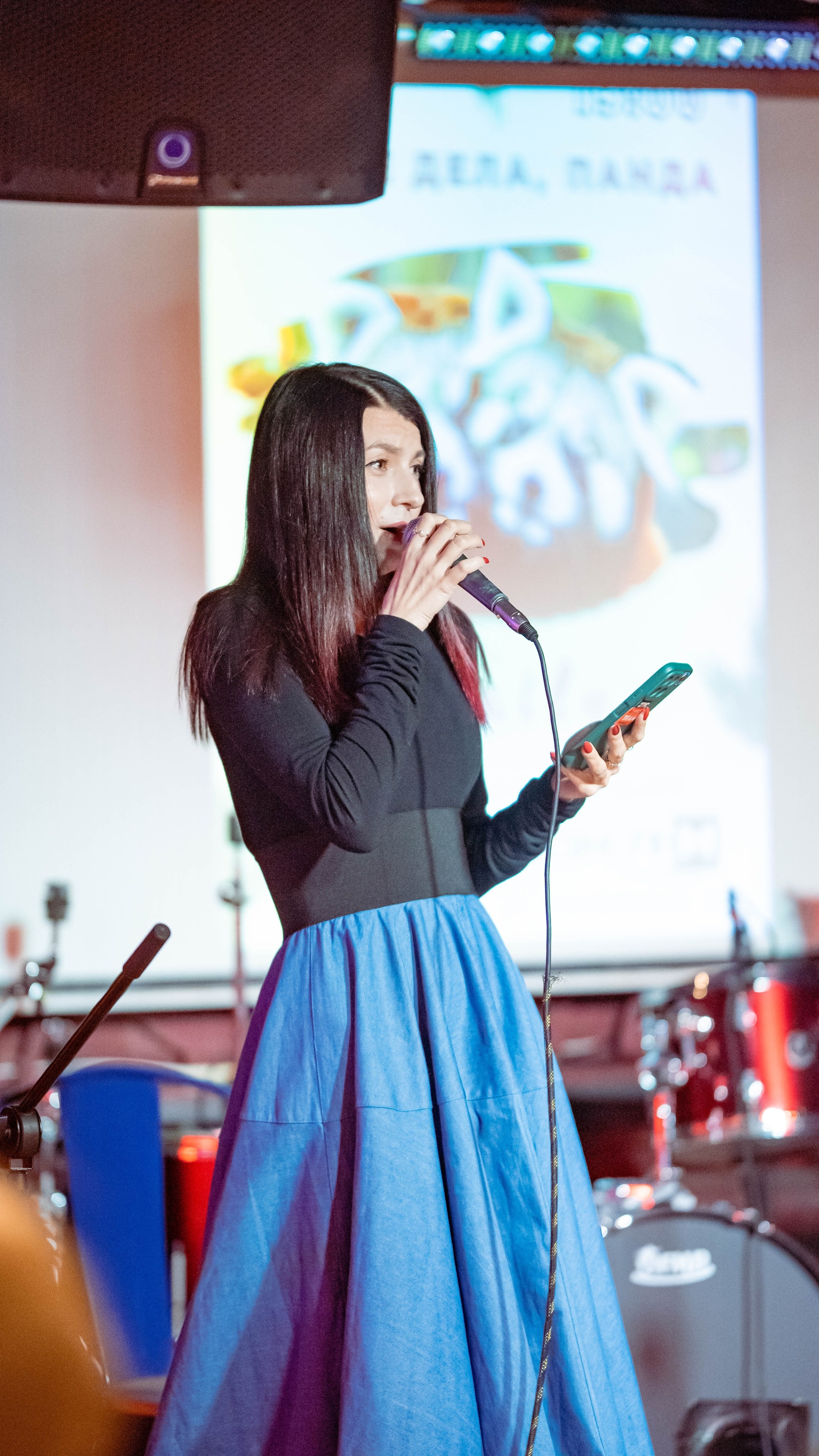 Репортажные фотографии творческого вечера Такие дела, Панда