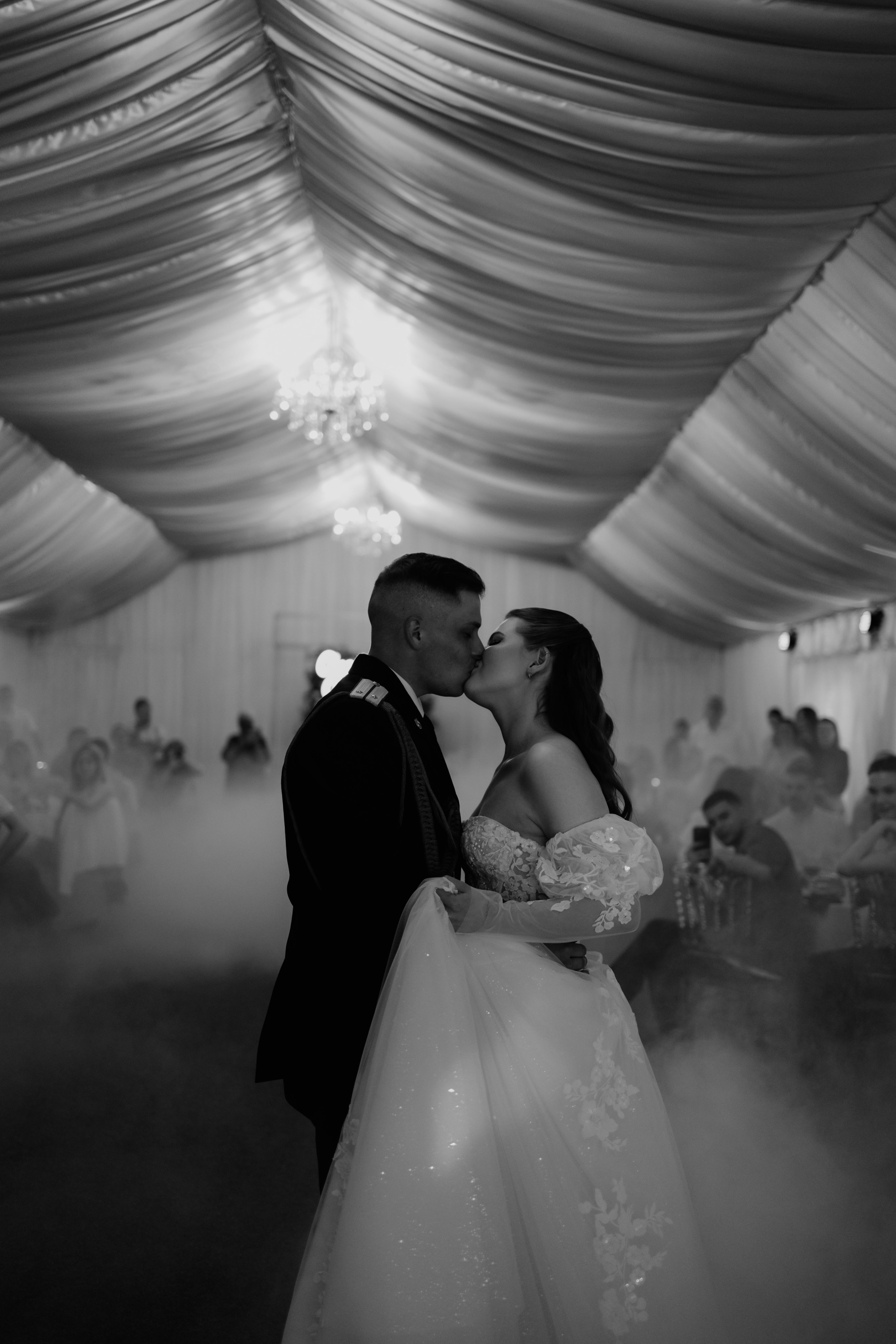 WEDDING. Фотограф, который снимает любовь в Санкт-Петербурге и Череповце