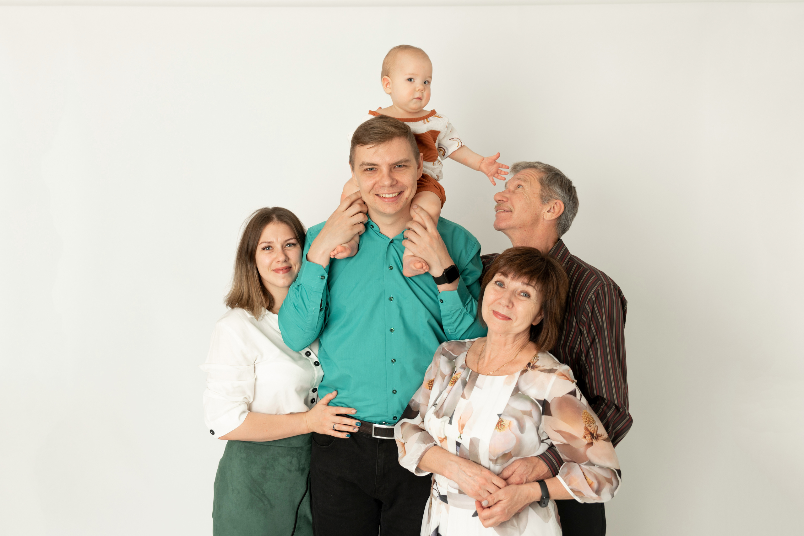 Годовасие Максима. Фотограф новорожденных в Нижневартовске Лара Курдюкова
