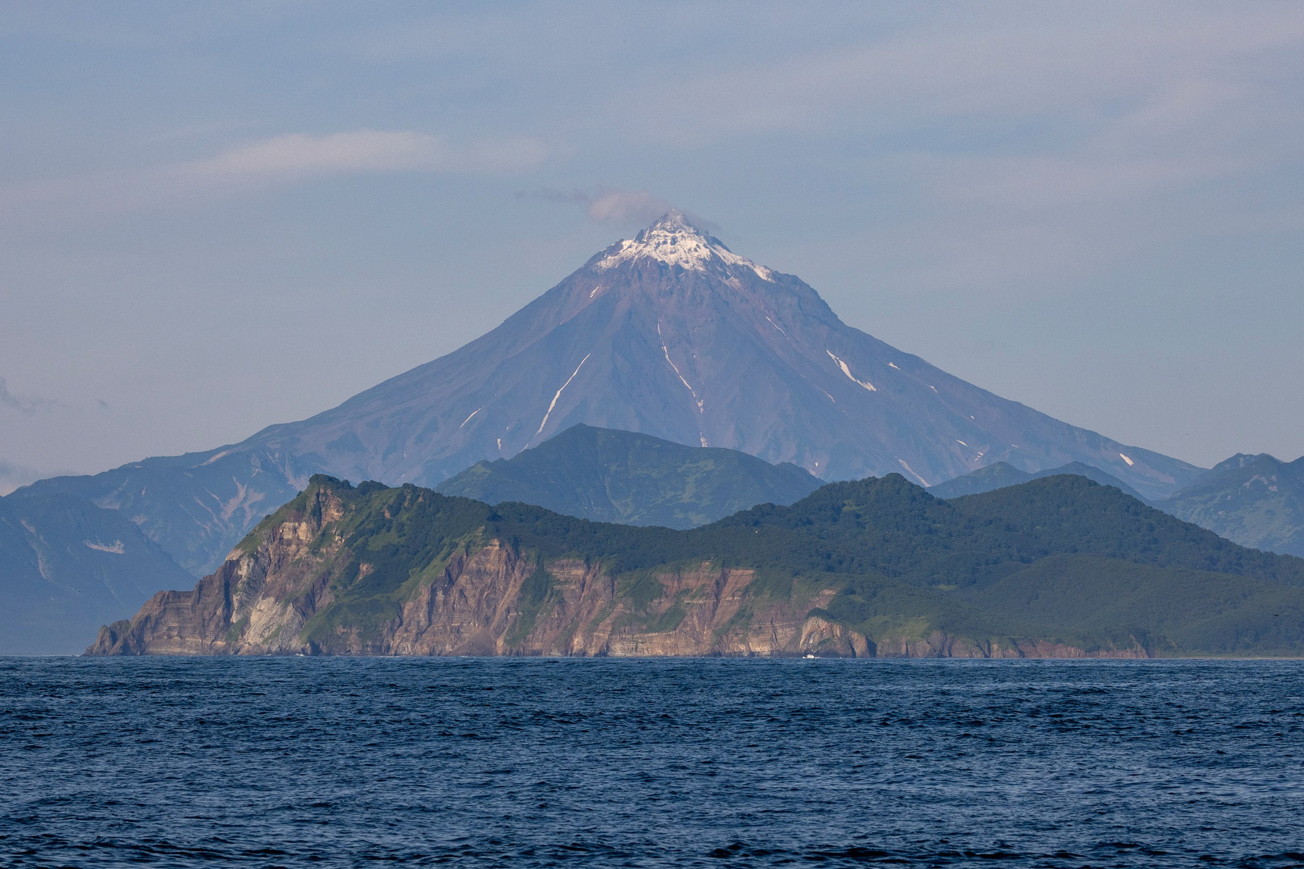 Русская бухта — дикая природа и морские маршруты Камчатки. Время Камчатки: чтобы найти свой путь, нужно скорость умножить на время