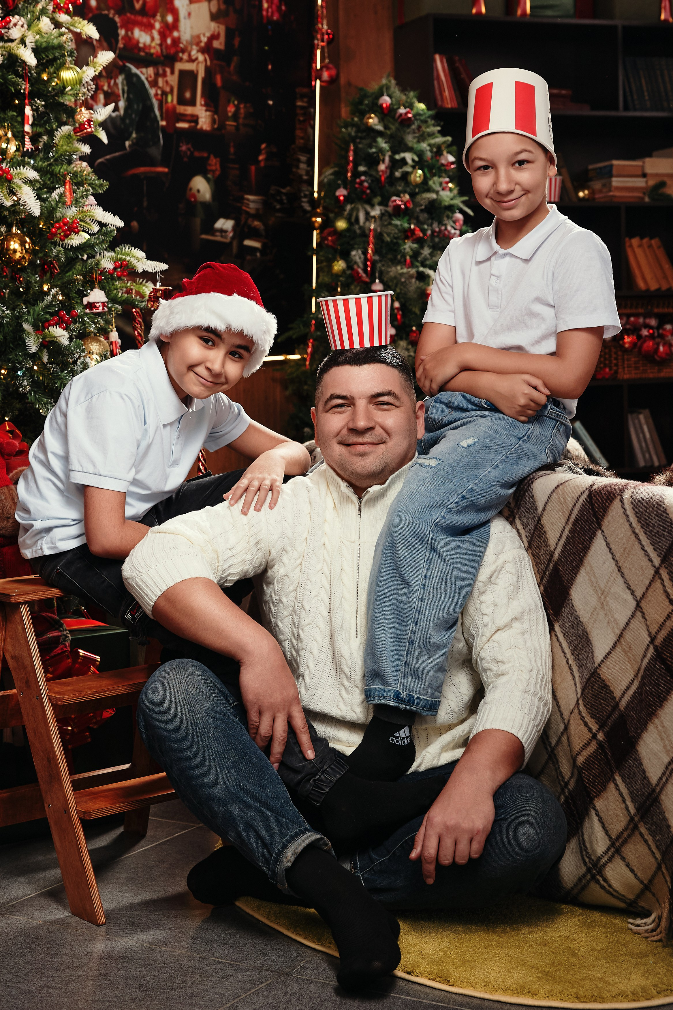 Две семьи под одной крышей