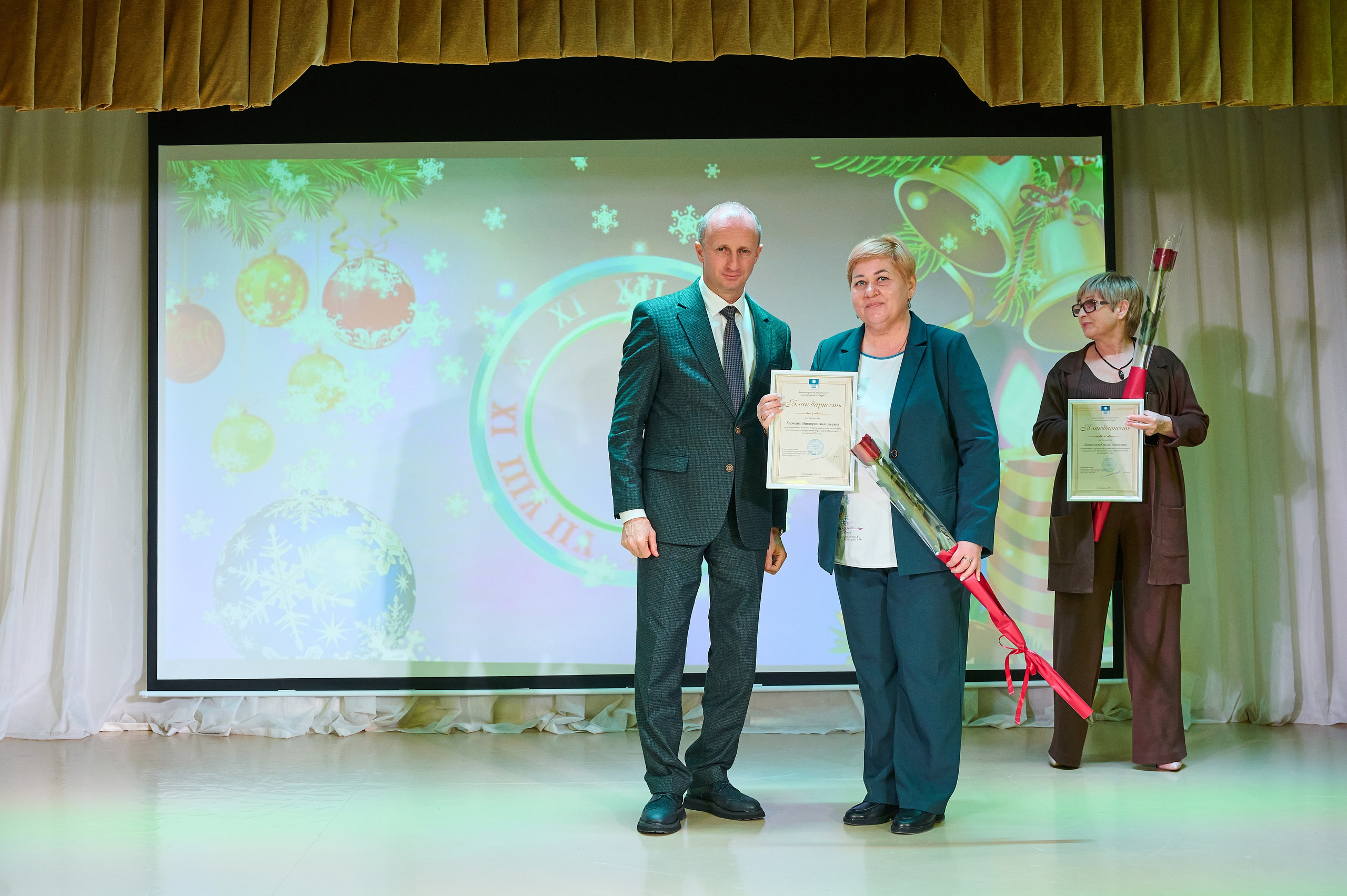 НГ ДК Виноградный. Жизнь курорта Кабардинка в фотографиях