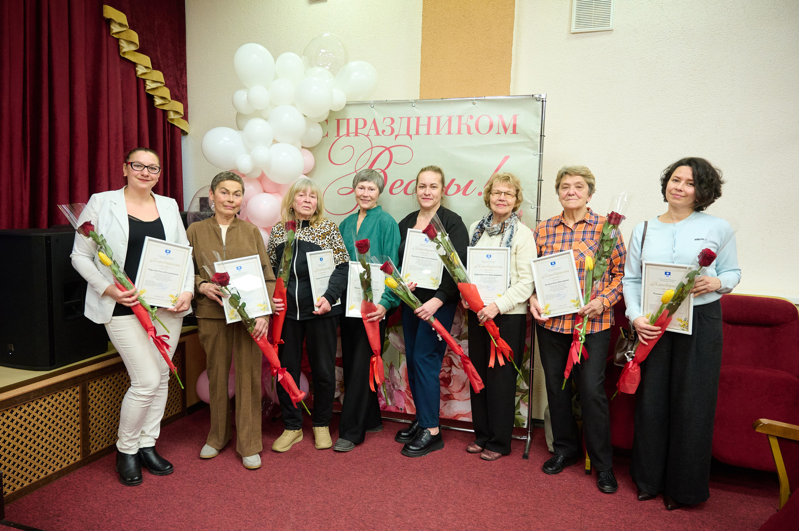 8 марта в Виноградном. Жизнь курорта Кабардинка в фотографиях