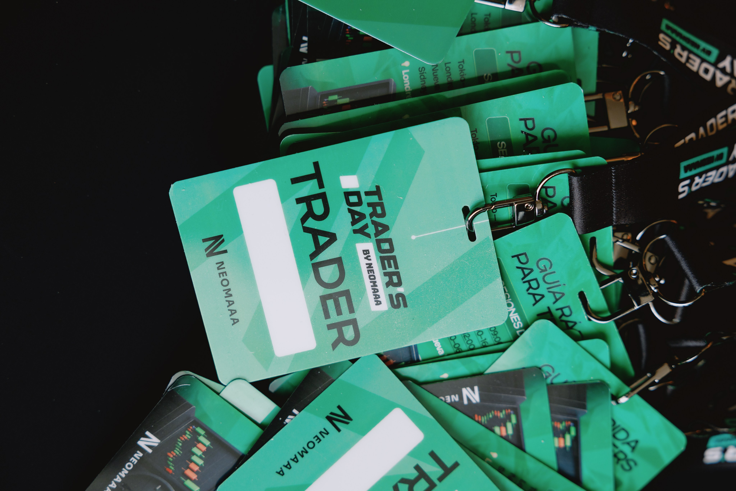 TRADERS DAY By NeomAAA Medellin. NeomAAA Funds Gallery