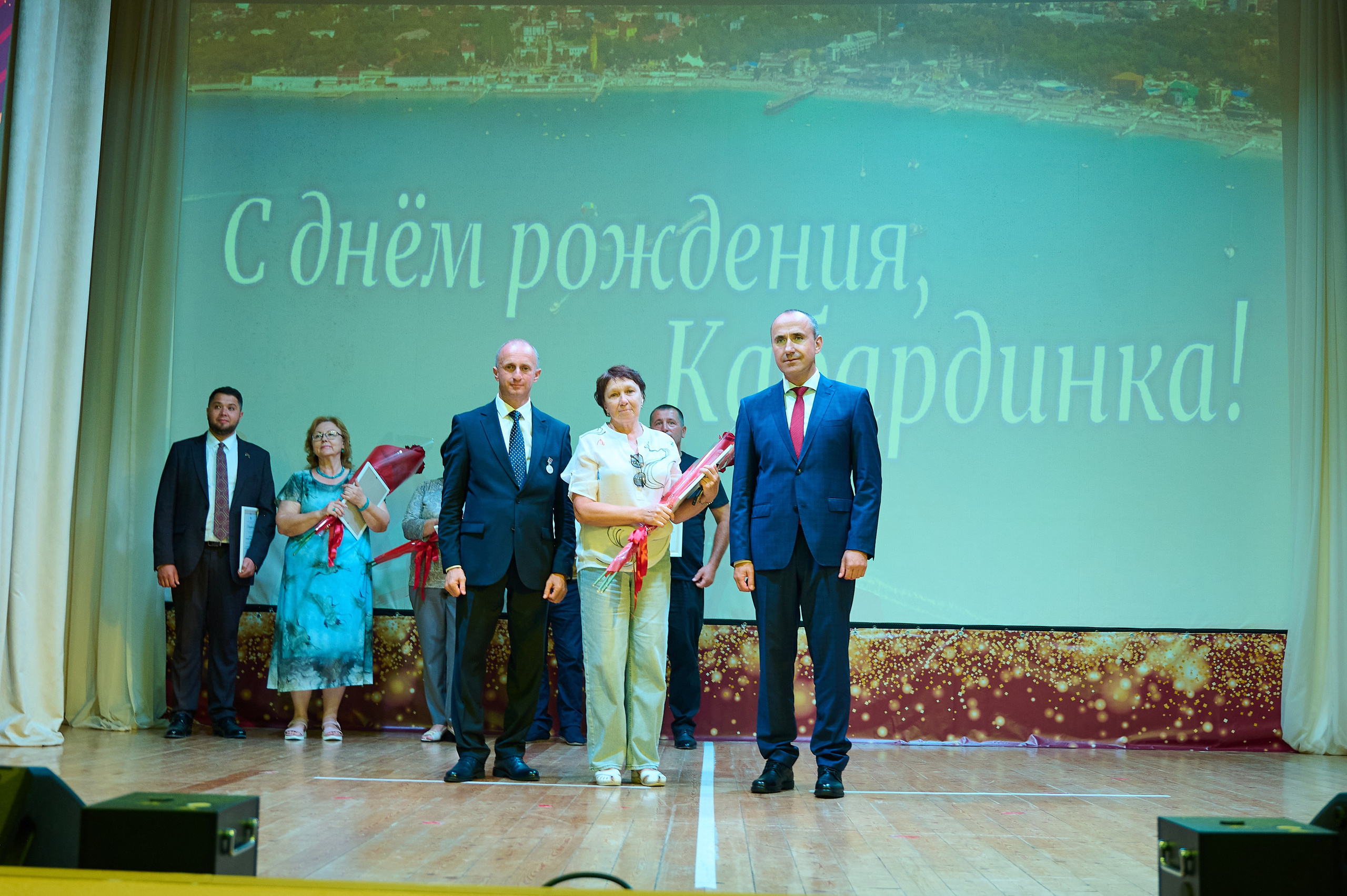190 лет Кабардинке. Жизнь курорта Кабардинка в фотографиях