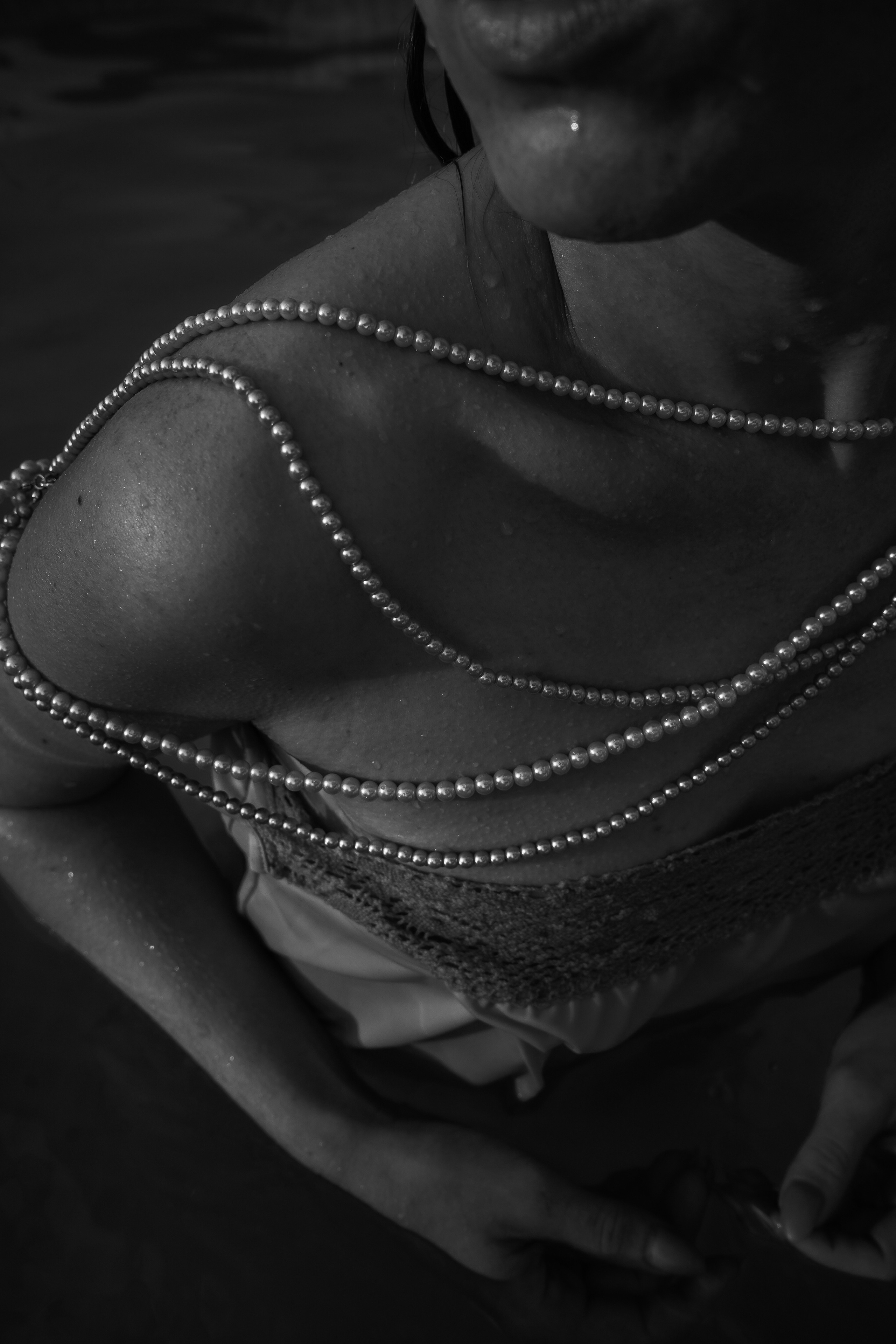 Анна в бассейне. Фотограф в Сочи Марина Барс