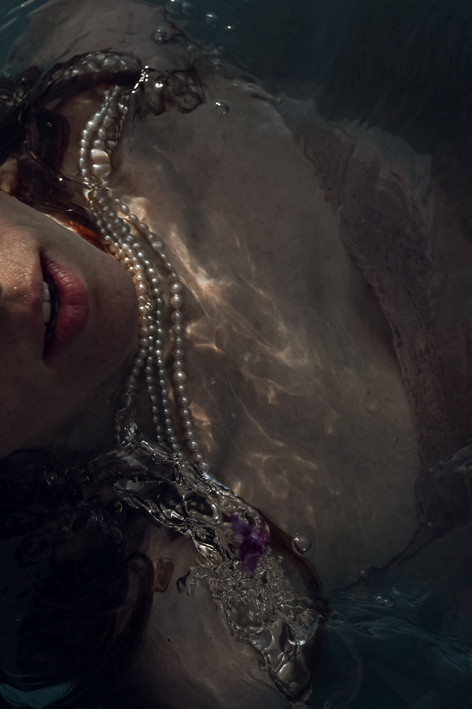 Анна в бассейне. Фотограф в Сочи Марина Барс