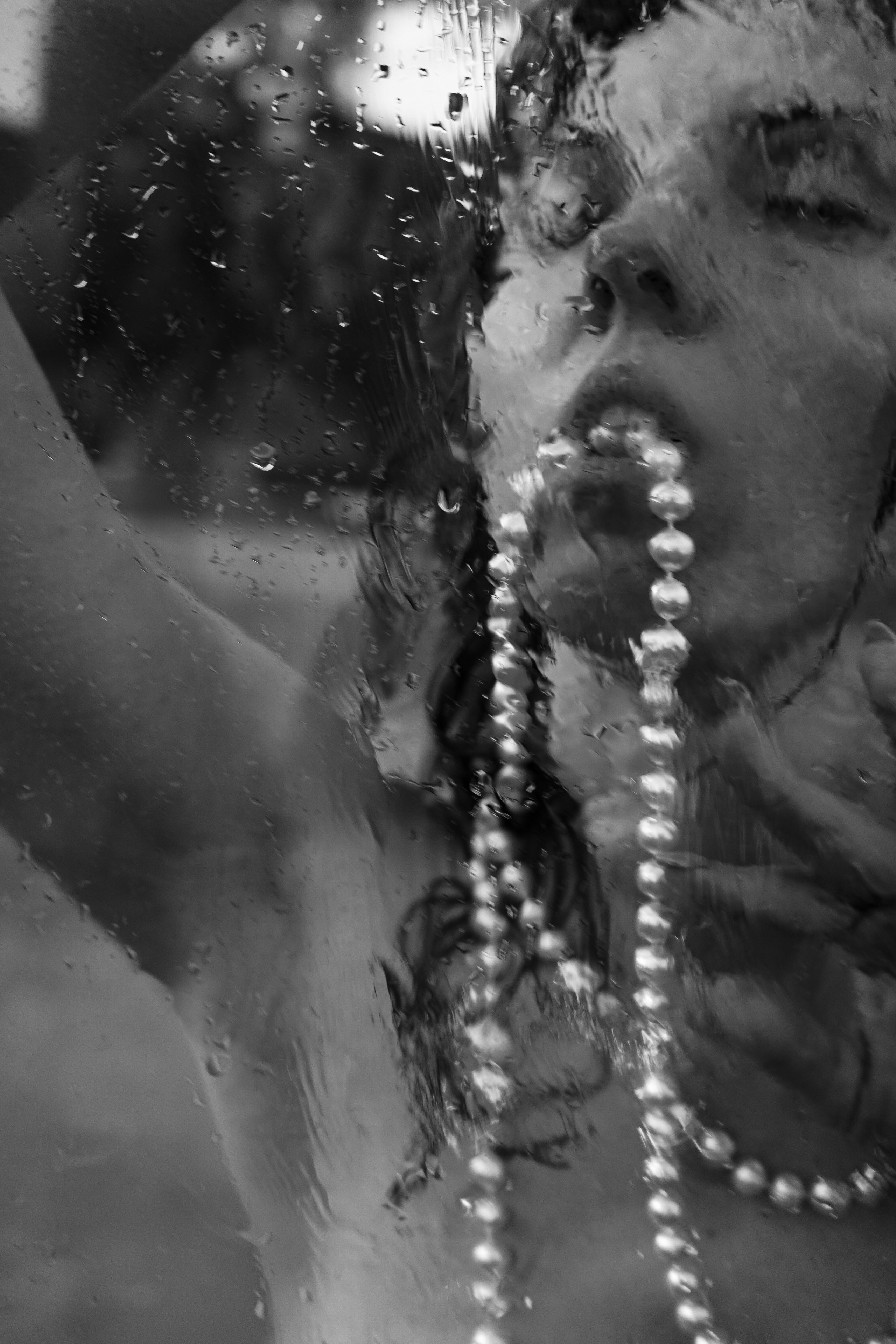 Анна в бассейне. Фотограф в Сочи Марина Барс