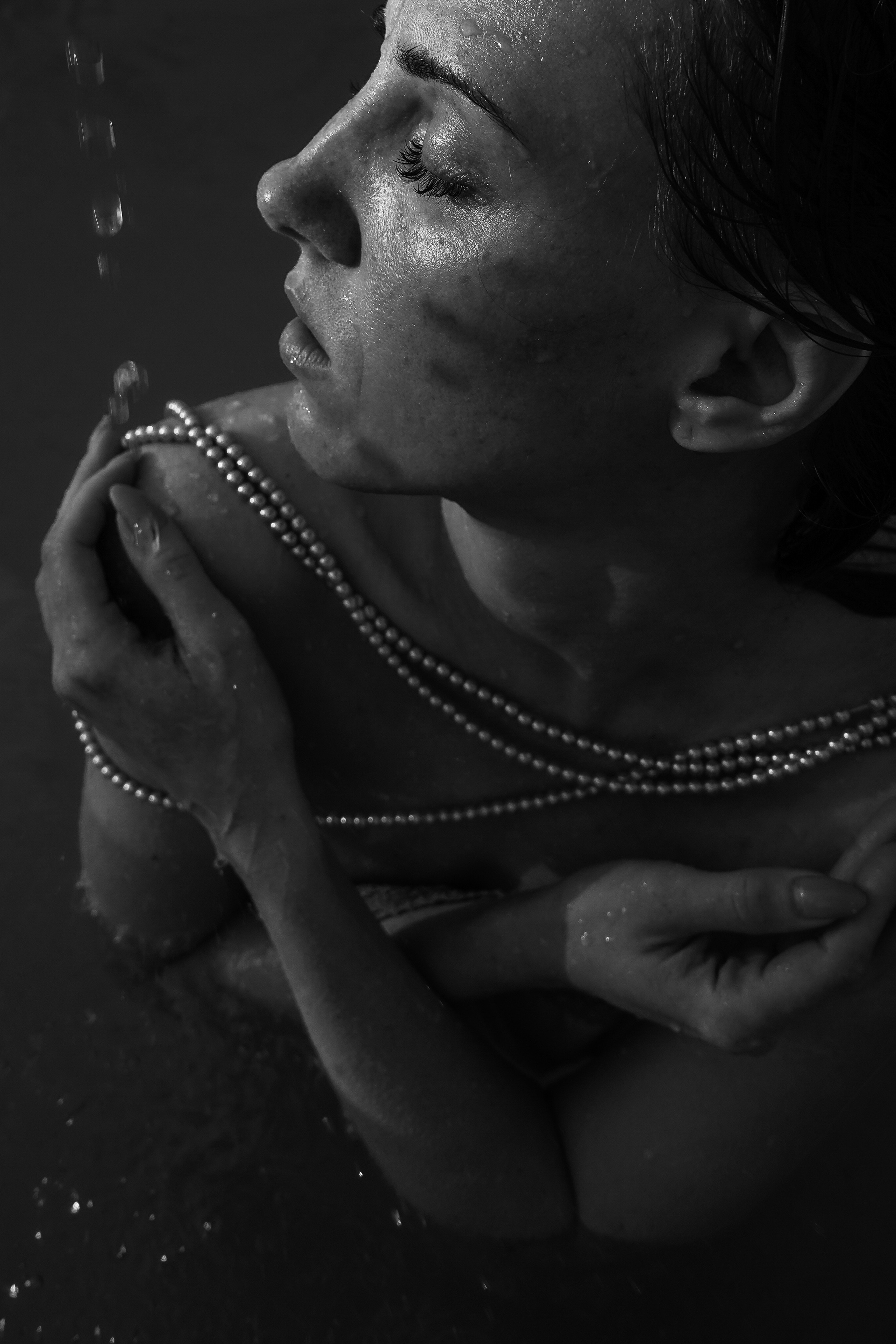 Анна в бассейне. Фотограф в Сочи Марина Барс