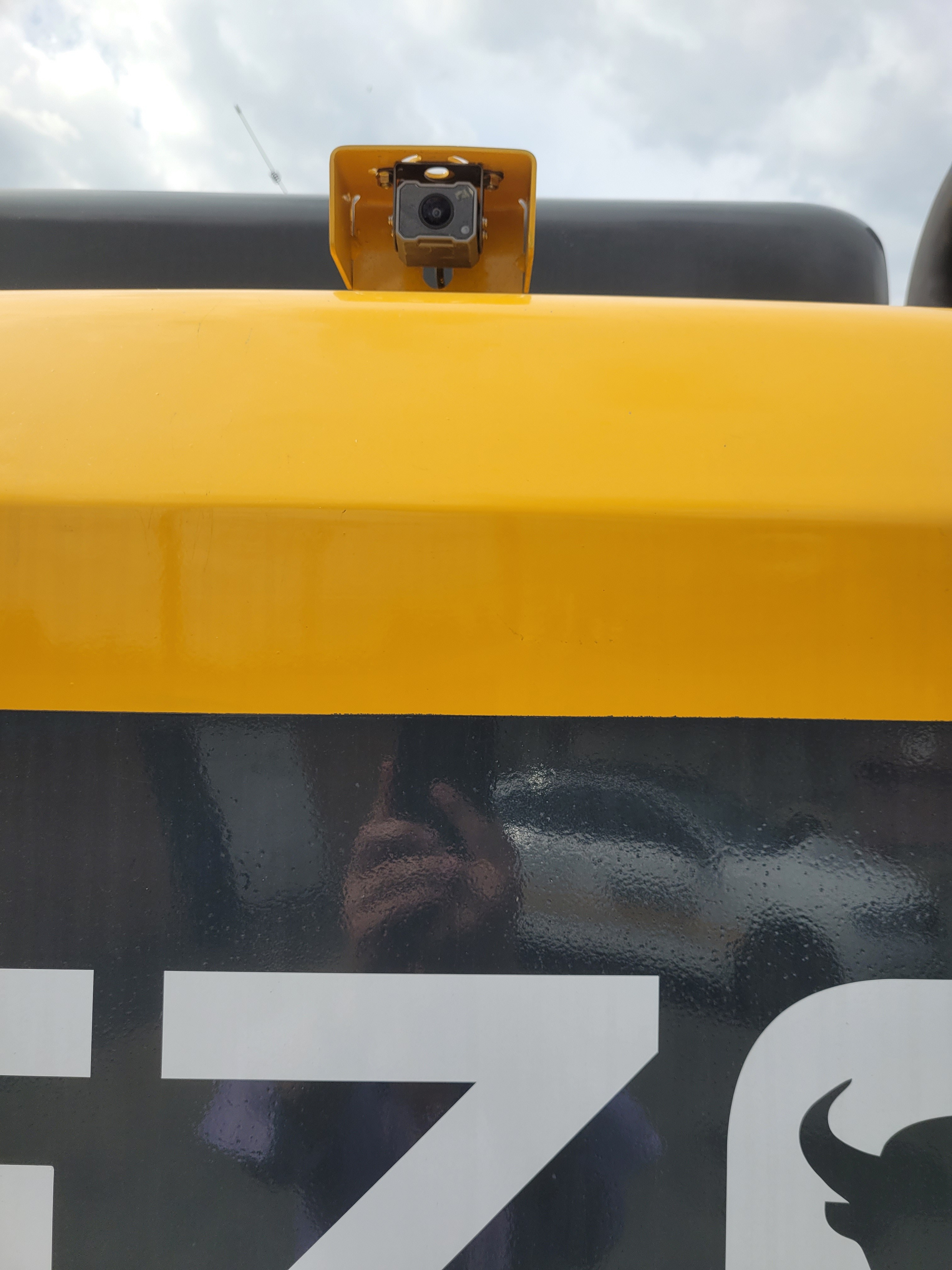 Фото кол. экс. Beezone BX160W. Продажа и обслуживание грузовой техники и спецтехники в г. Новосибирск компания СТИ