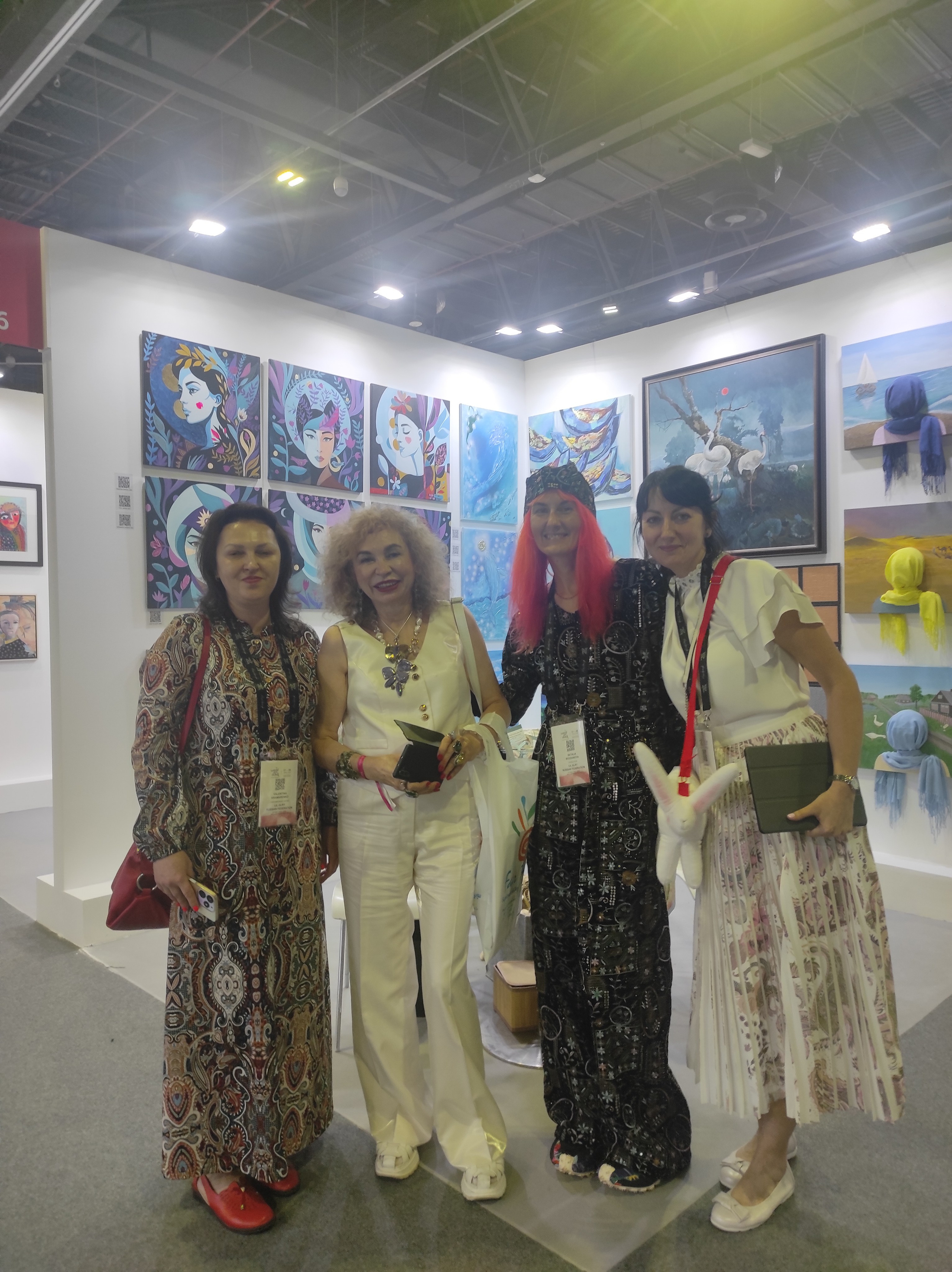 WORLD ART DUBAI 2025. Художник Анастасия Кисткина, Петербург