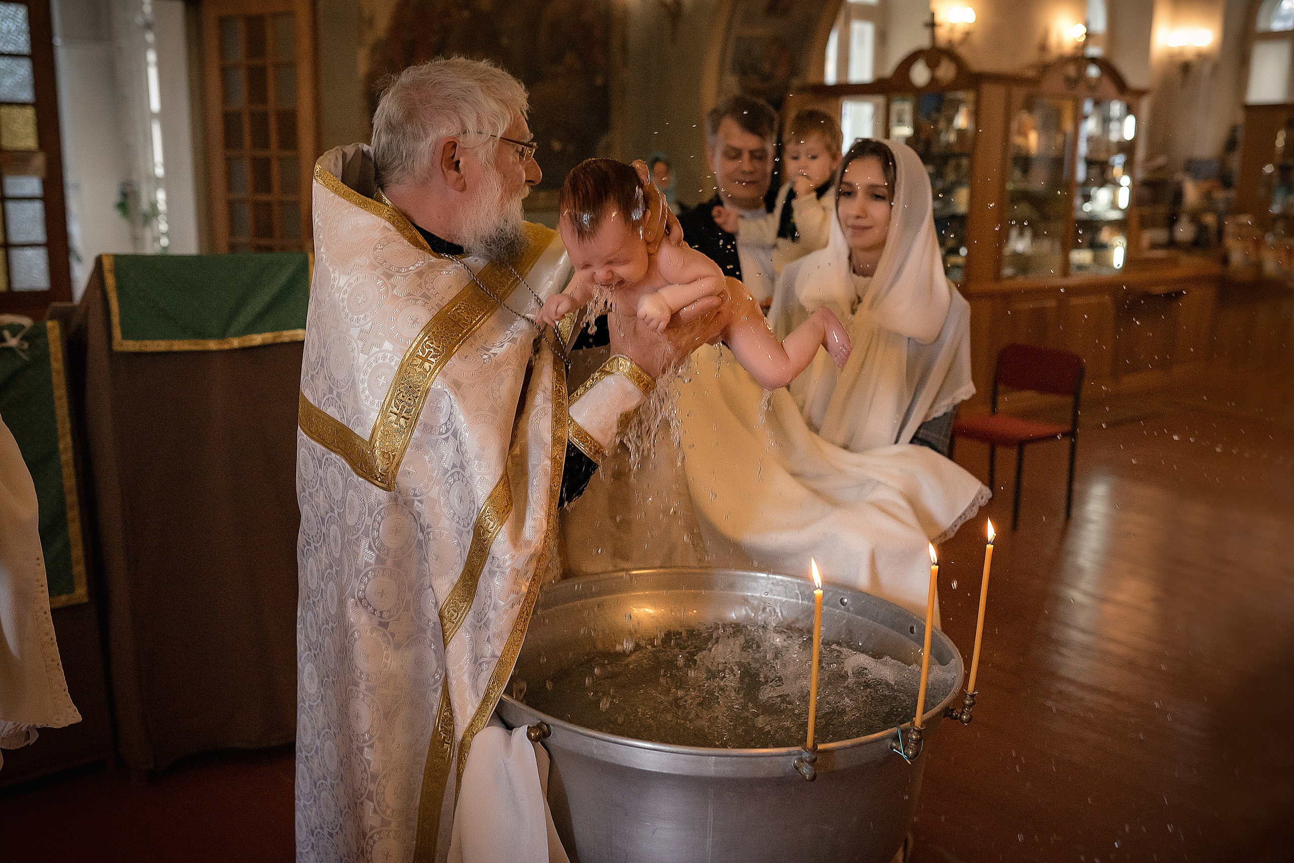 Крещение Софии. Фотограф Крещения и Венчания в Москве