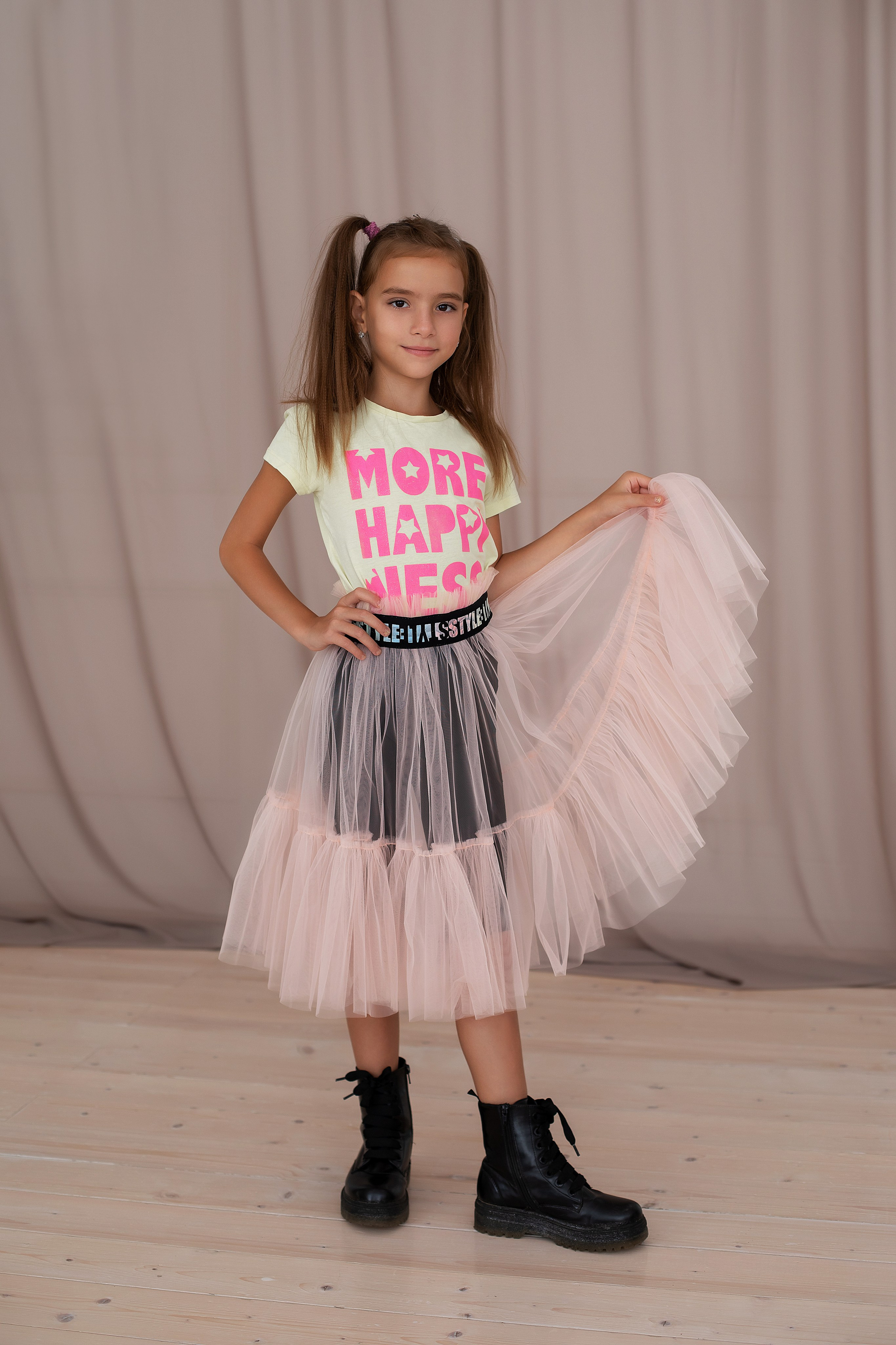 Реклама детских платьев и юбочек от Елены. Фотограф Самара, Санкт-Петербург Татьяна Гузева. Женские портреты. Контент