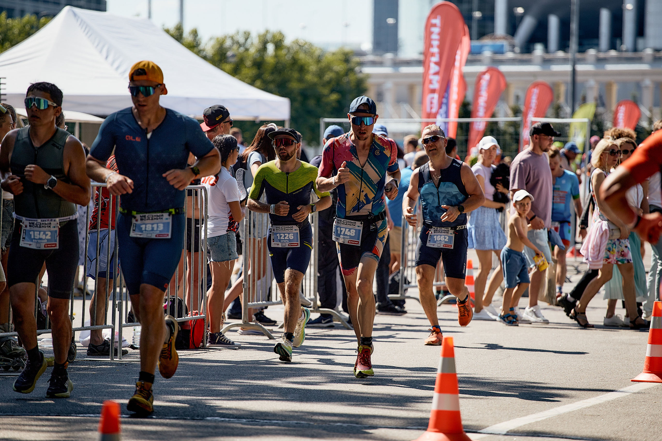Triathlon in Saint-P. Юлия Иванова. Фотограф для лучших моментов