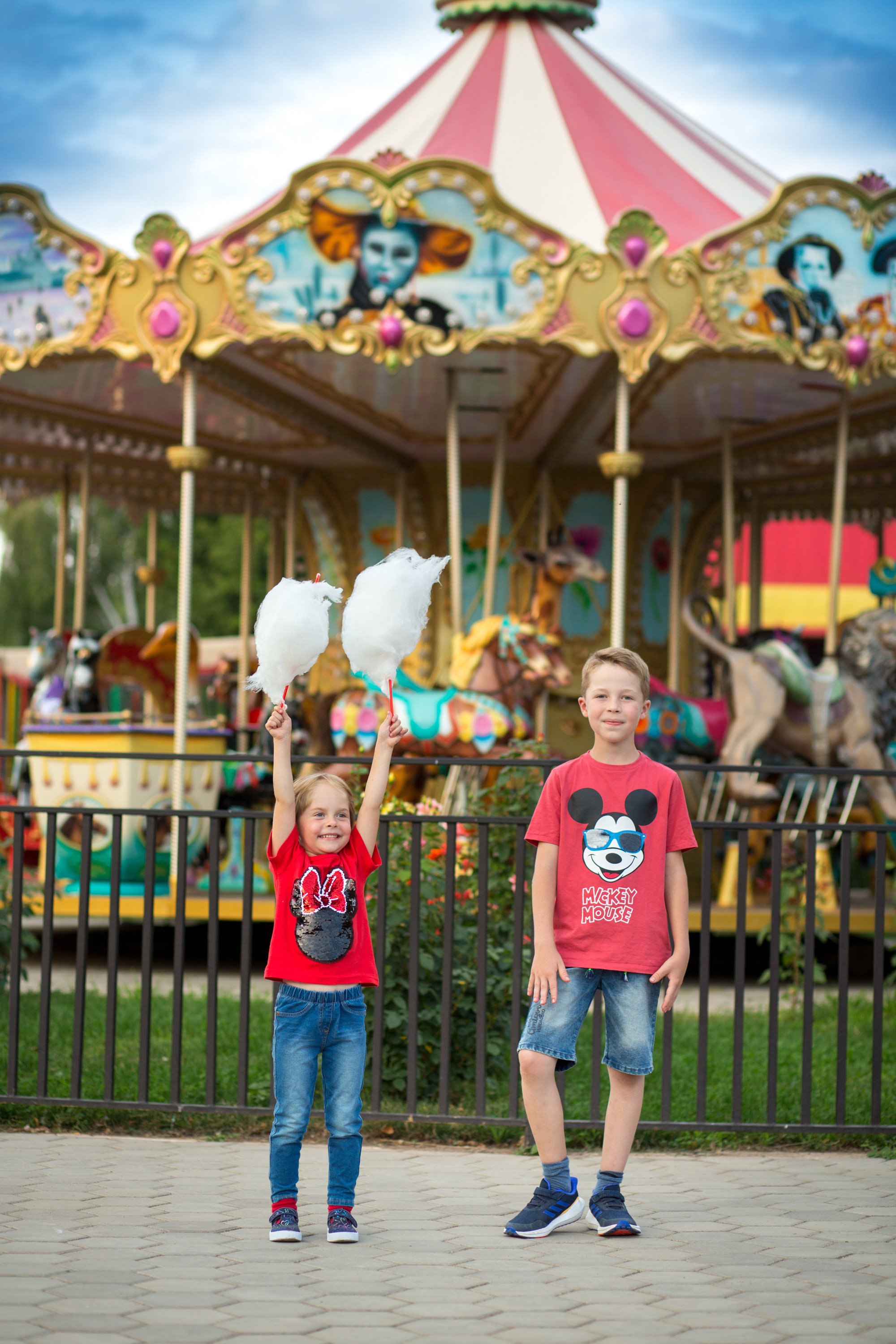 Фотосессия в парке Тополя. Фотограф в Оренбурге. Профессиональный фотограф
