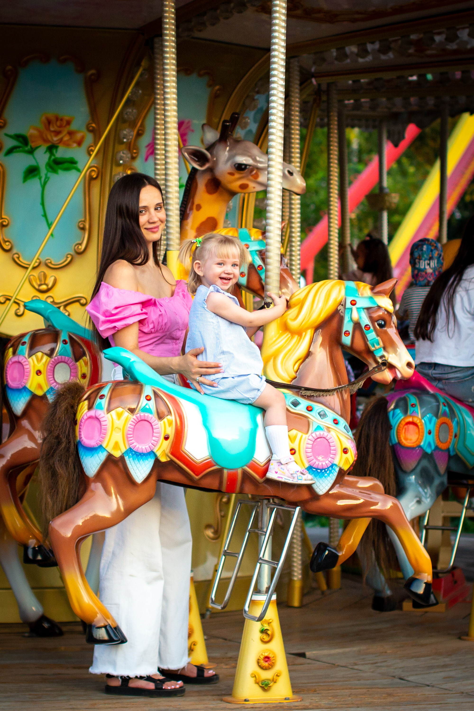 Фотосессия в парке Тополя. Фотограф в Оренбурге. Профессиональный фотограф