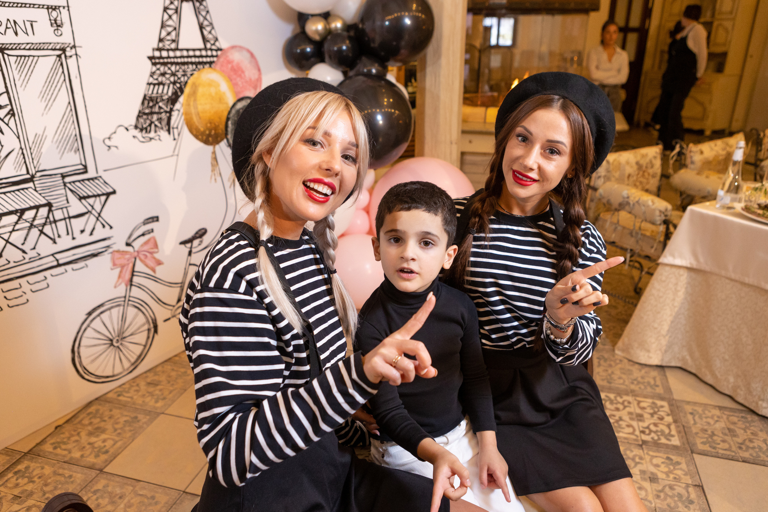 Софа и Лиза. Фотограф в Оренбурге. Профессиональный фотограф