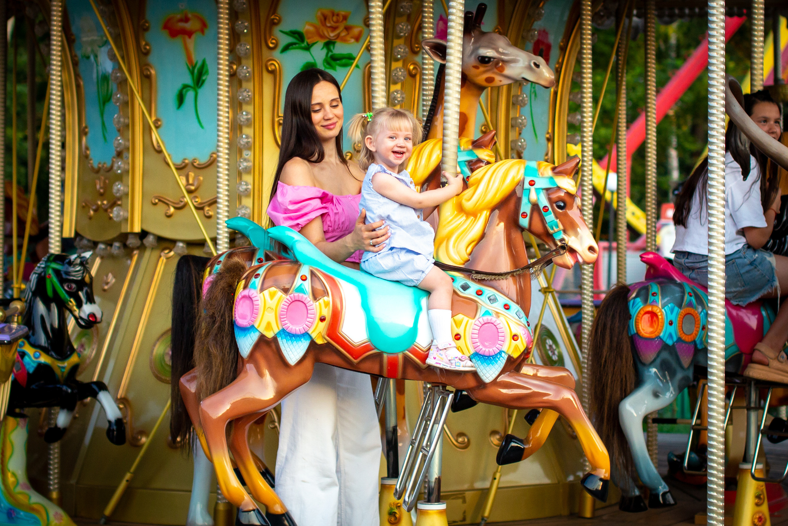 Фотосессия в парке Тополя. Фотограф в Оренбурге. Профессиональный фотограф