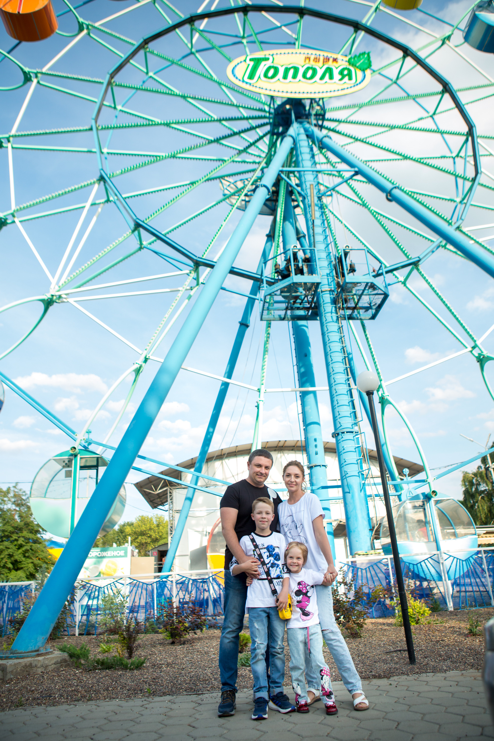 Фотосессия в парке Тополя. Фотограф в Оренбурге. Профессиональный фотограф
