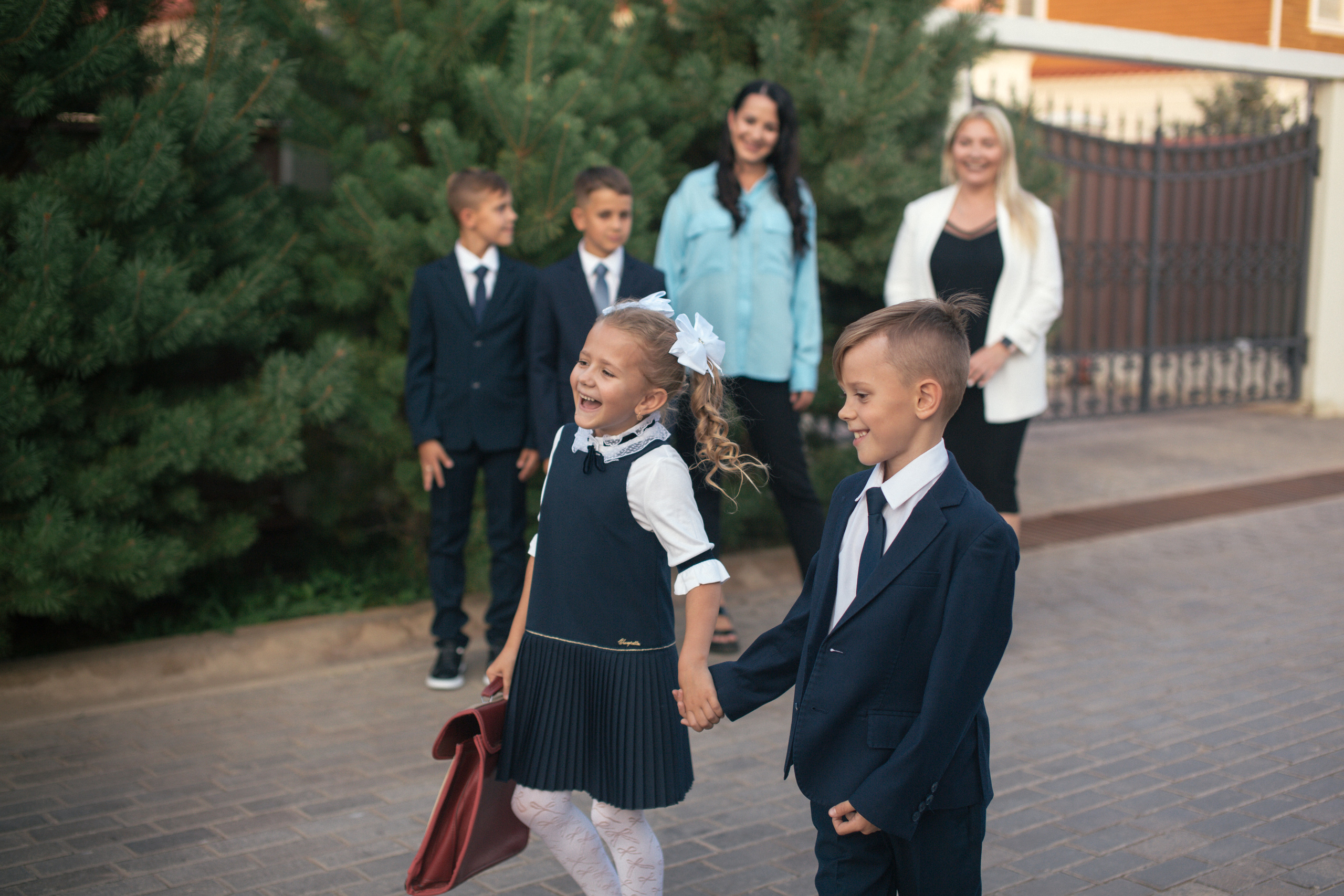 Тимофей и Полина идут в школу!. Фотограф в Оренбурге. Профессиональный фотограф