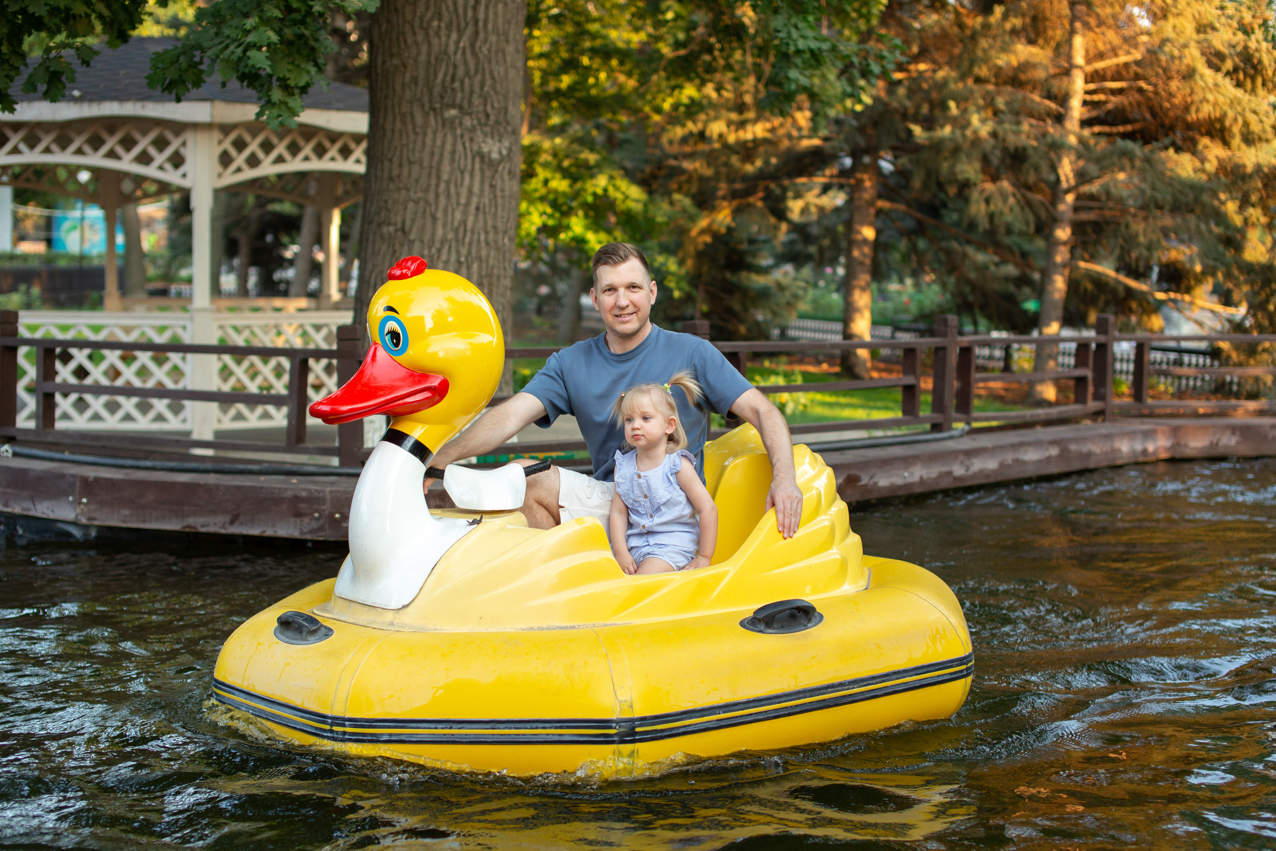 Фотосессия в парке Тополя. Фотограф в Оренбурге. Профессиональный фотограф