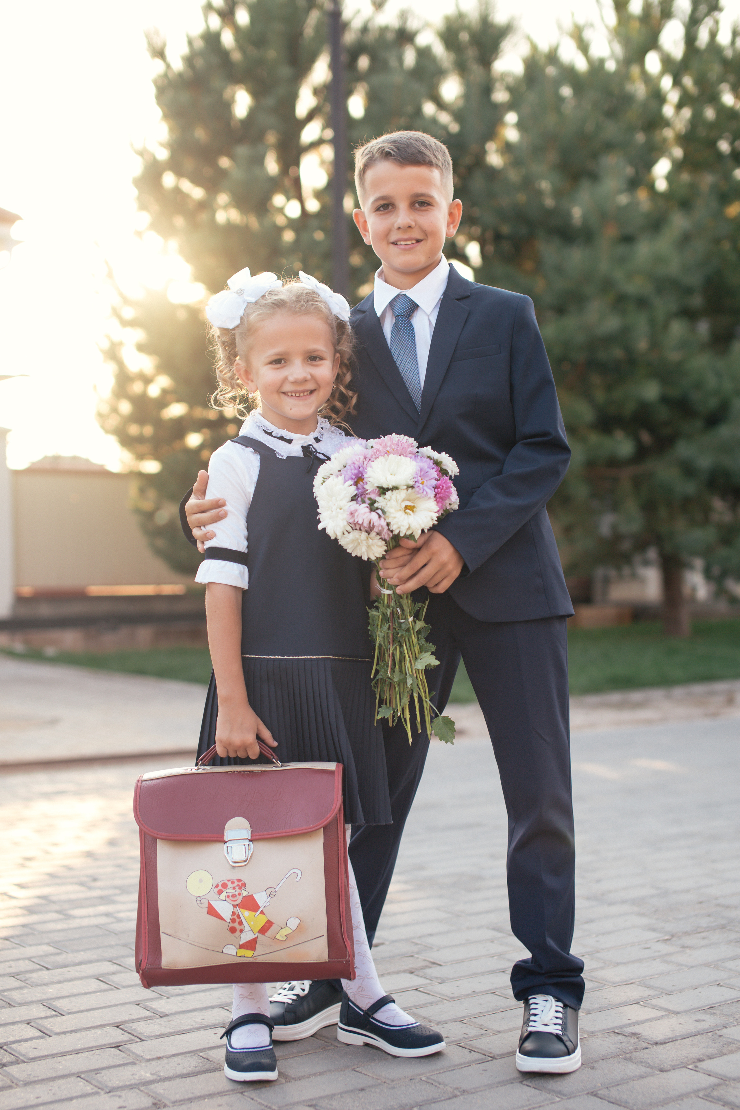 Тимофей и Полина идут в школу!. Фотограф в Оренбурге. Профессиональный фотограф