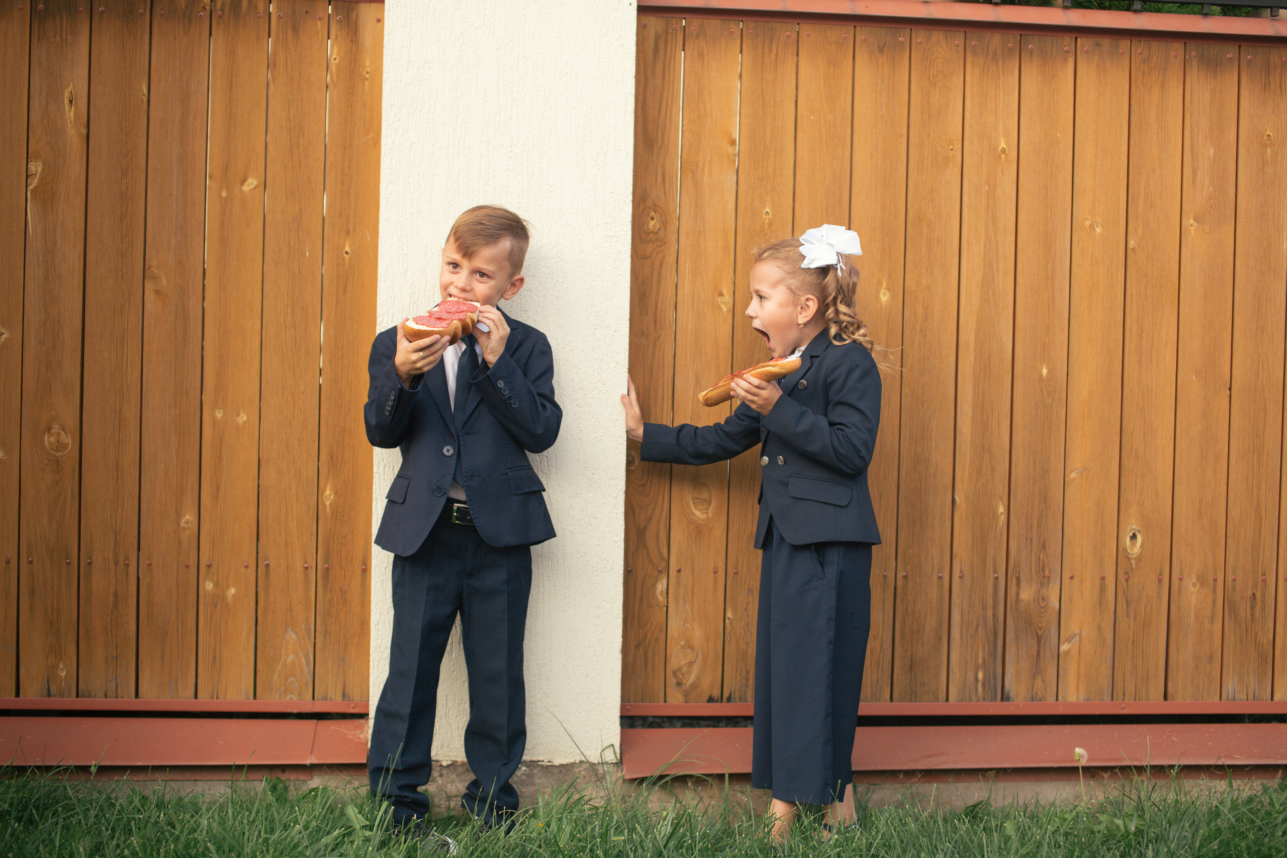 Тимофей и Полина идут в школу!. Фотограф в Оренбурге. Профессиональный фотограф