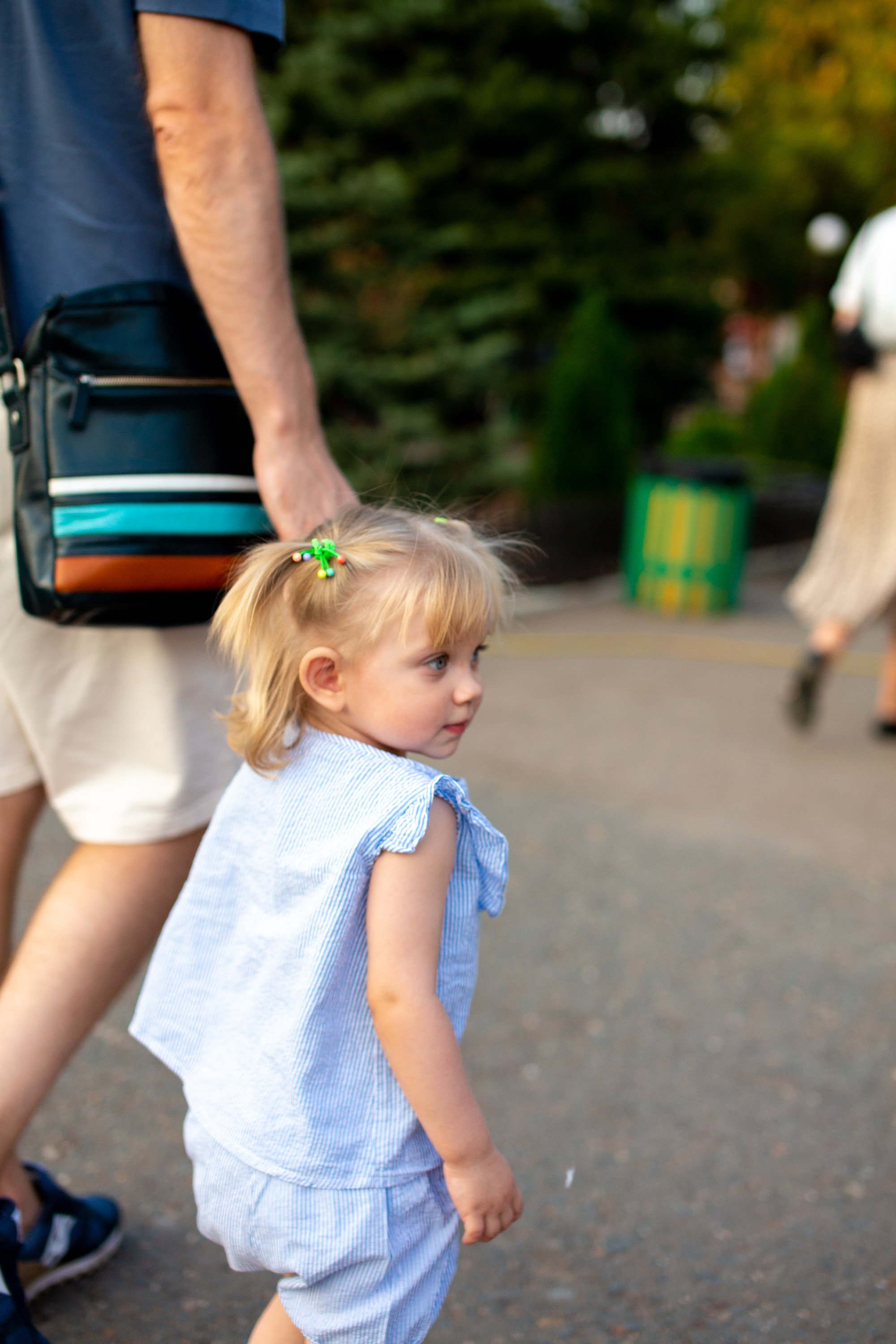 Фотосессия в парке Тополя. Фотограф в Оренбурге. Профессиональный фотограф