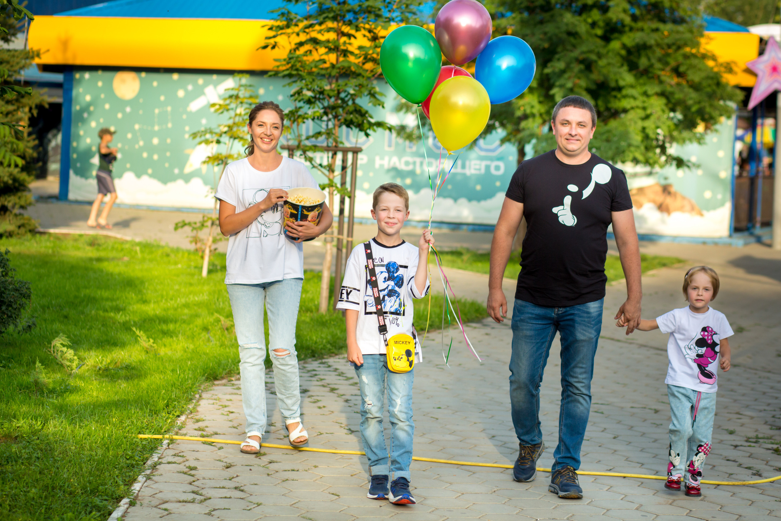 Фотосессия в парке Тополя. Фотограф в Оренбурге. Профессиональный фотограф